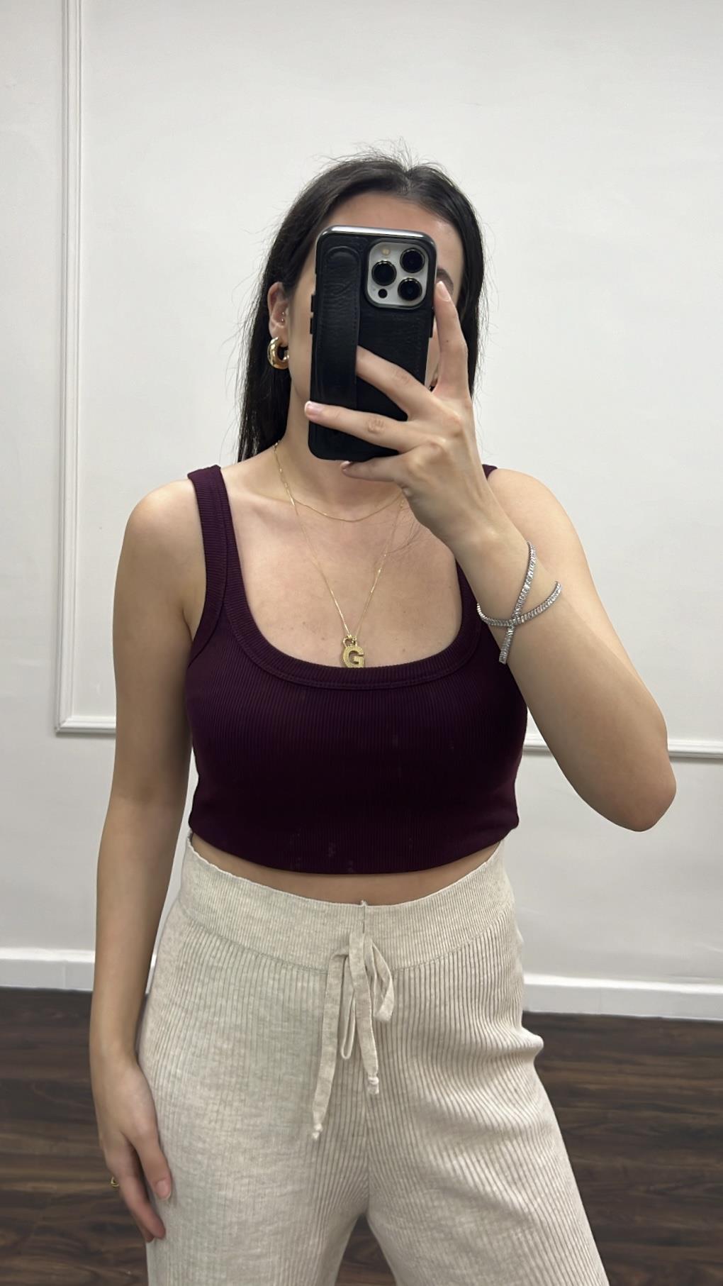 Mad Bordo U Yaka Atlet