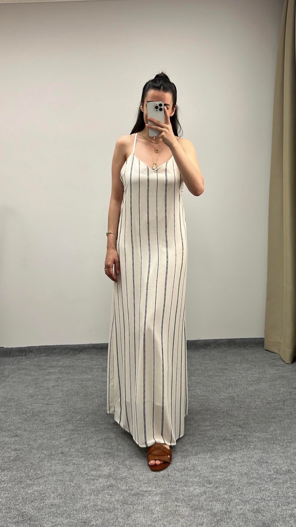 Mad Çizgili Dökümlü Askılı Midi Elbise