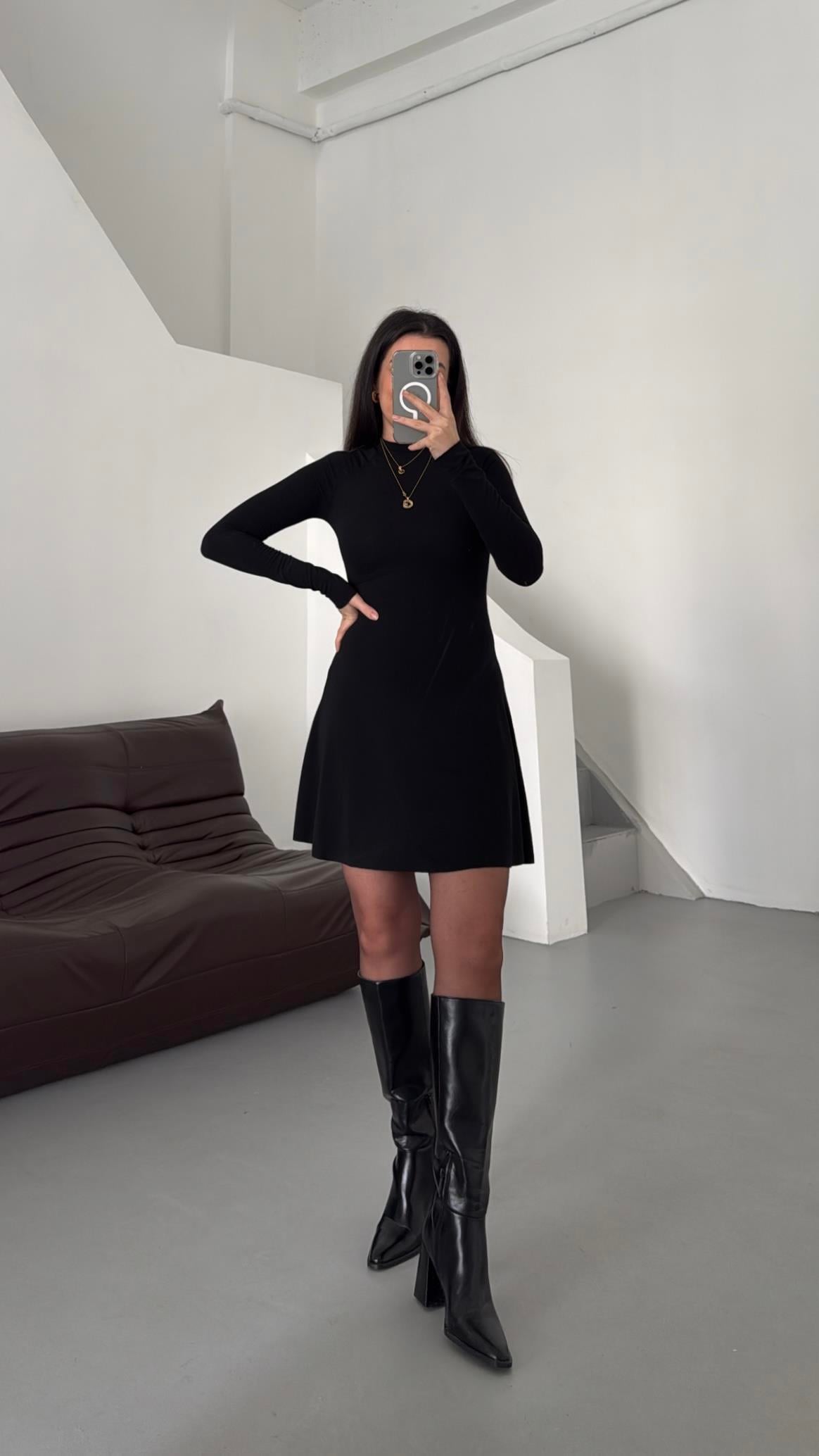 Mad Siyah Kaşmir Dik Yaka Kloş Elbise