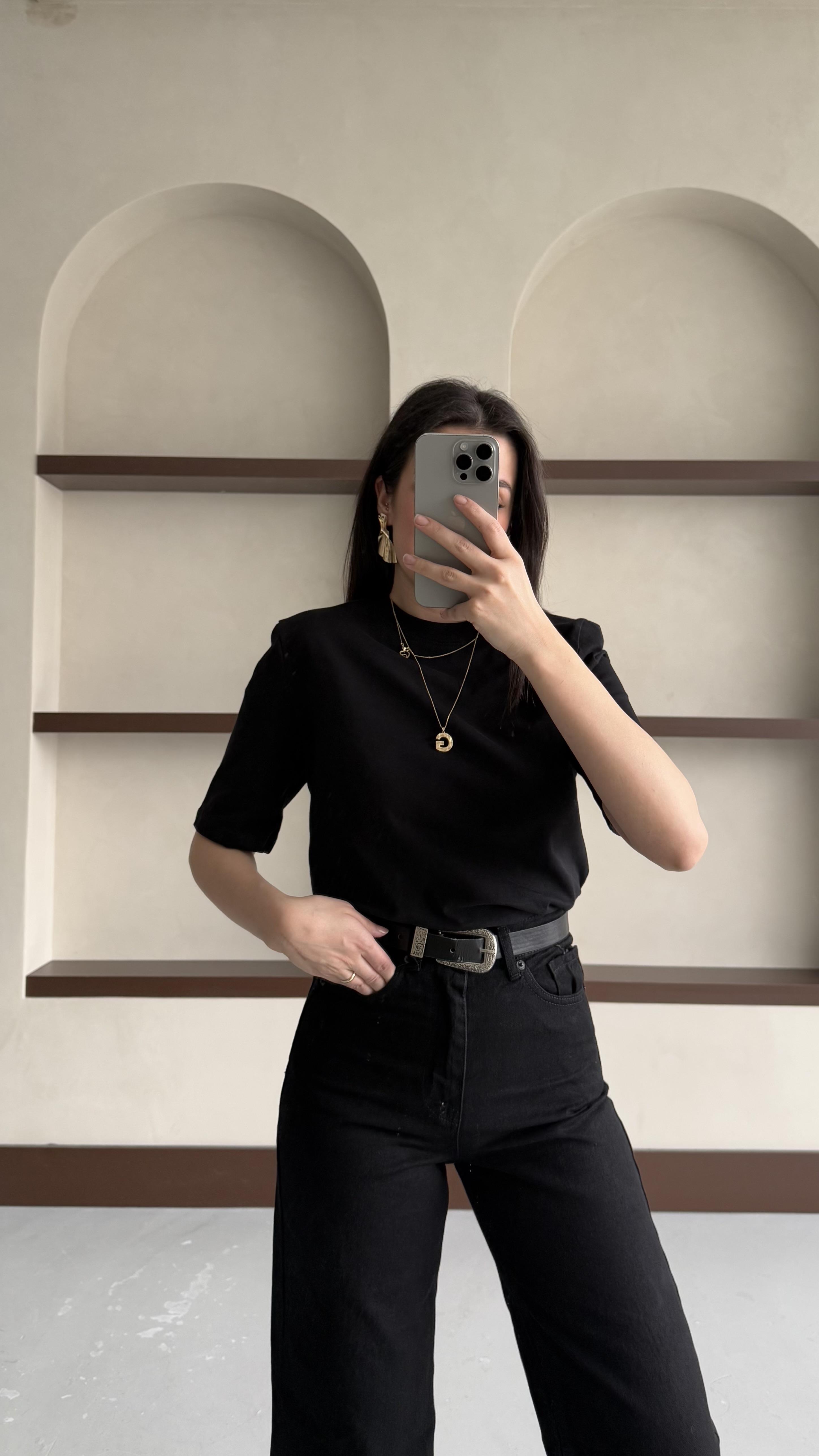 Mad Siyah Vatkalı Basıc Tişört