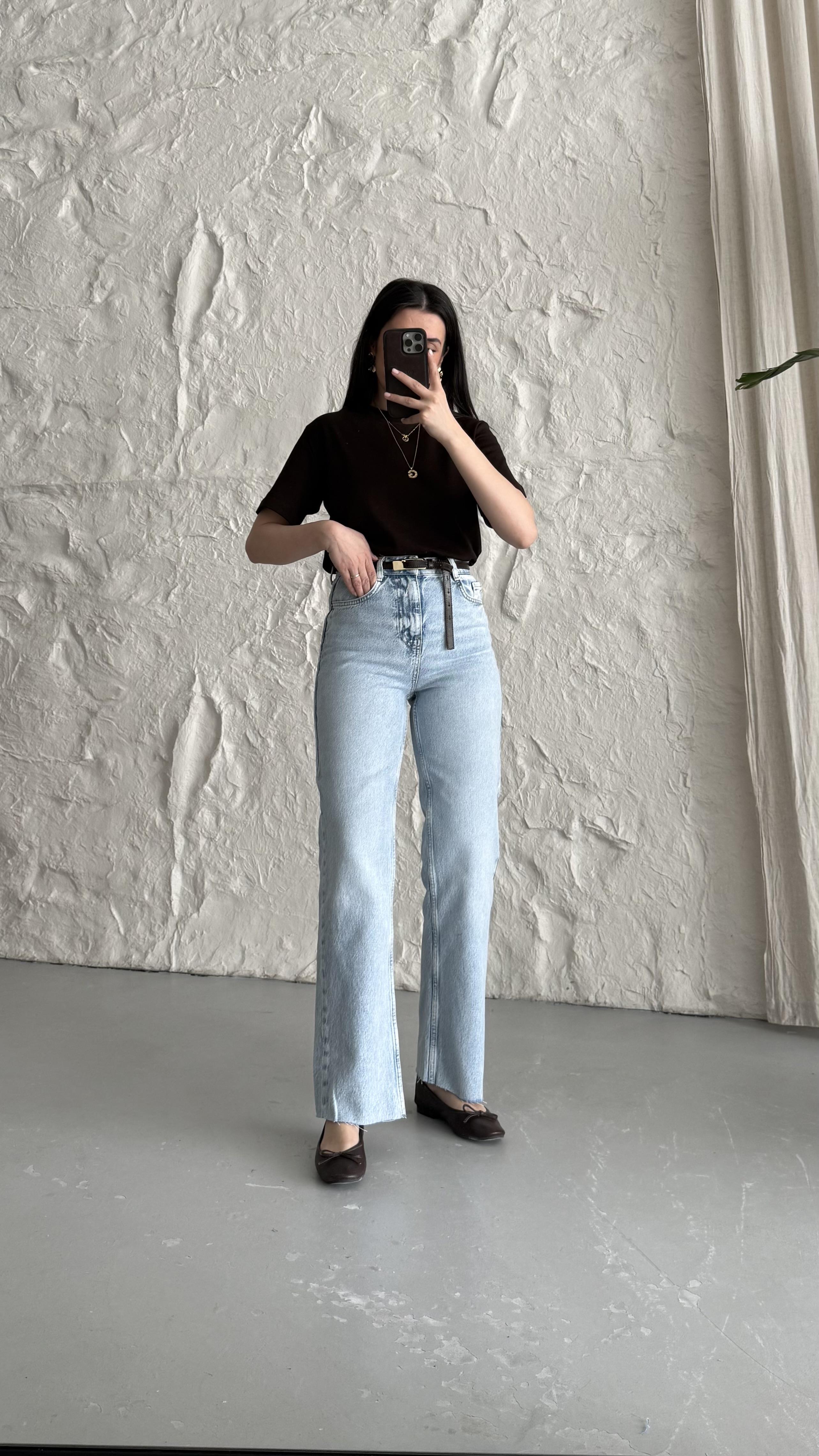 Marka Açık Mavi Straight Leg Jean