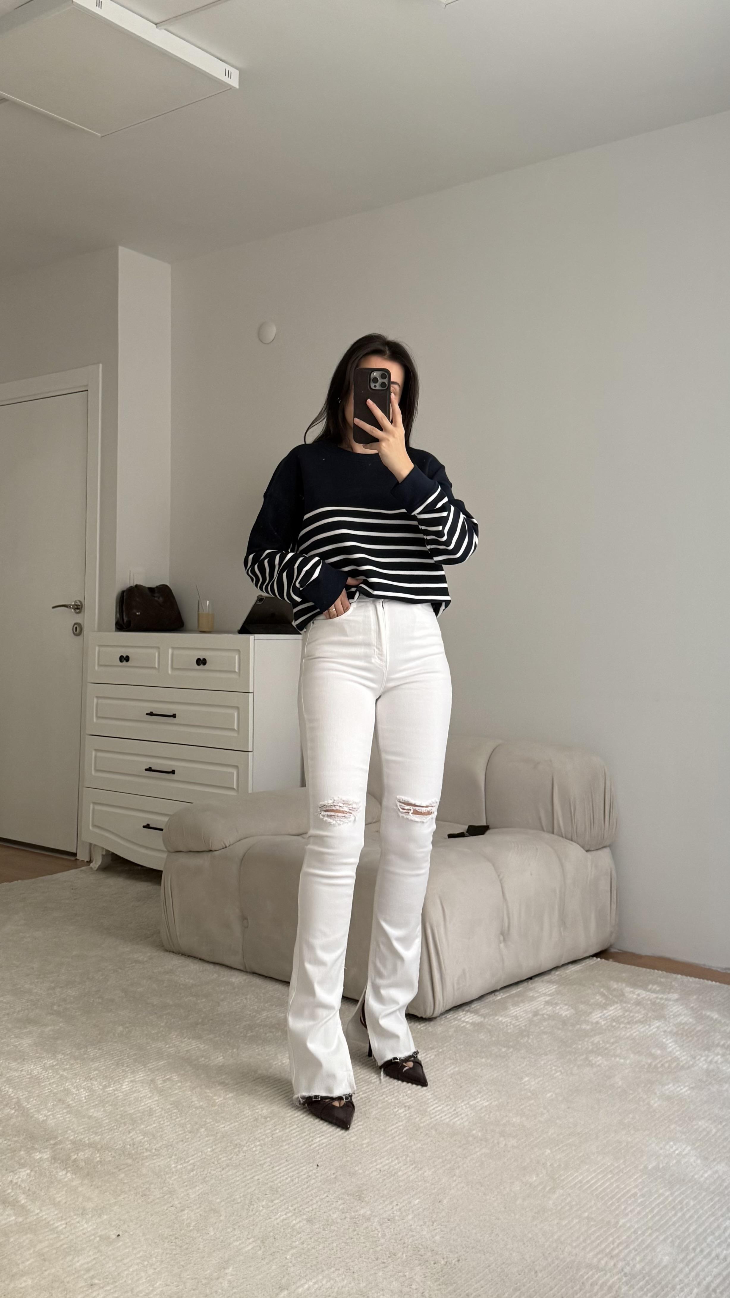 Marka Beyaz Slım Flare Jean