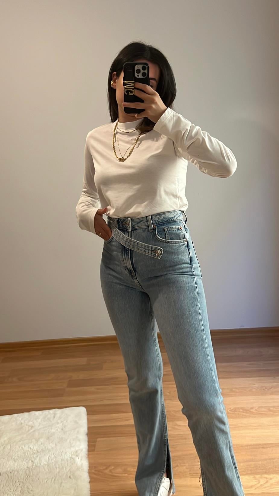 MARKA BEYAZ UZUN KOLLU BASIC TİŞÖRT