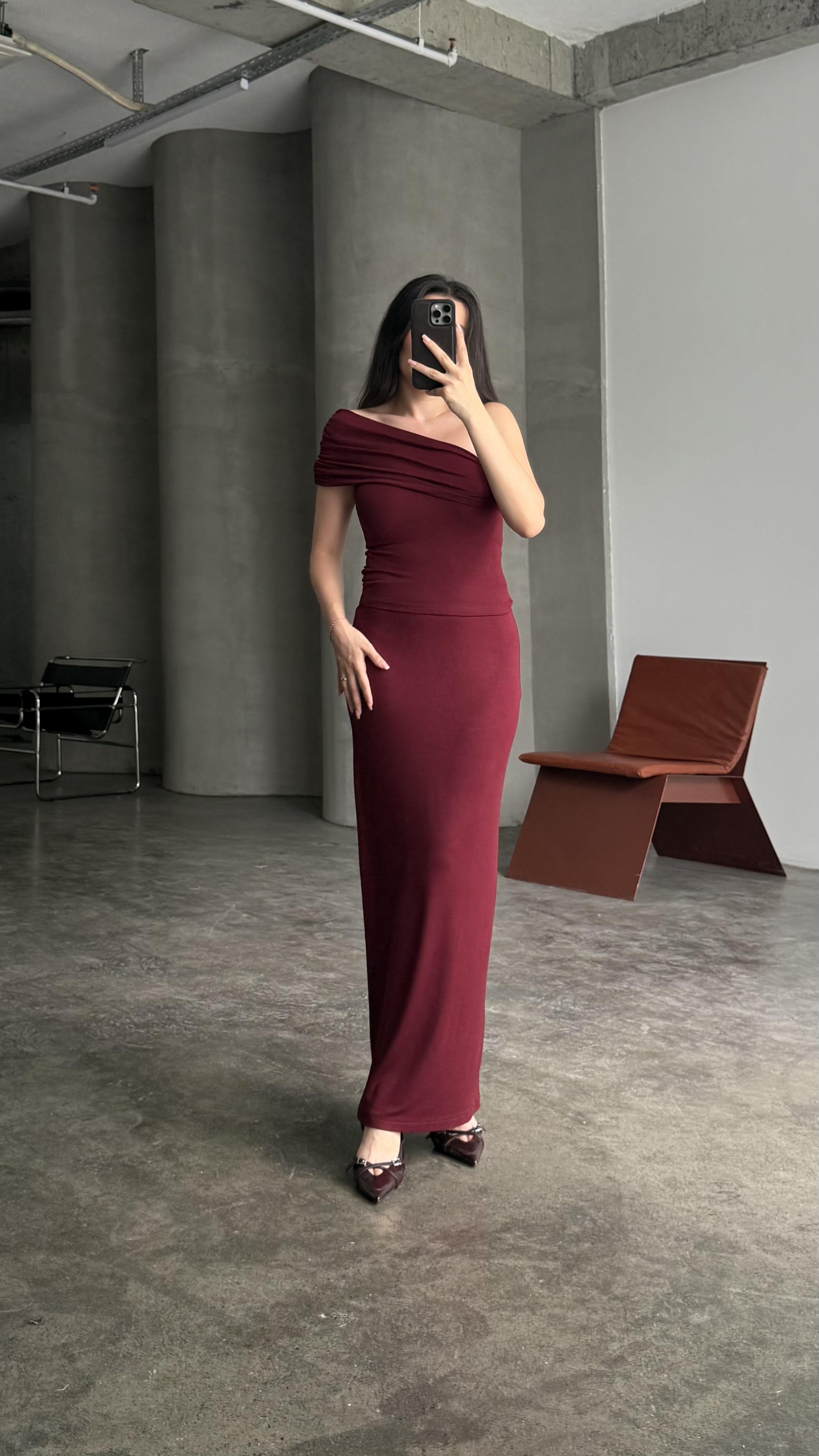 Marka Bordo Soft Touch Omuz Detay Bluz