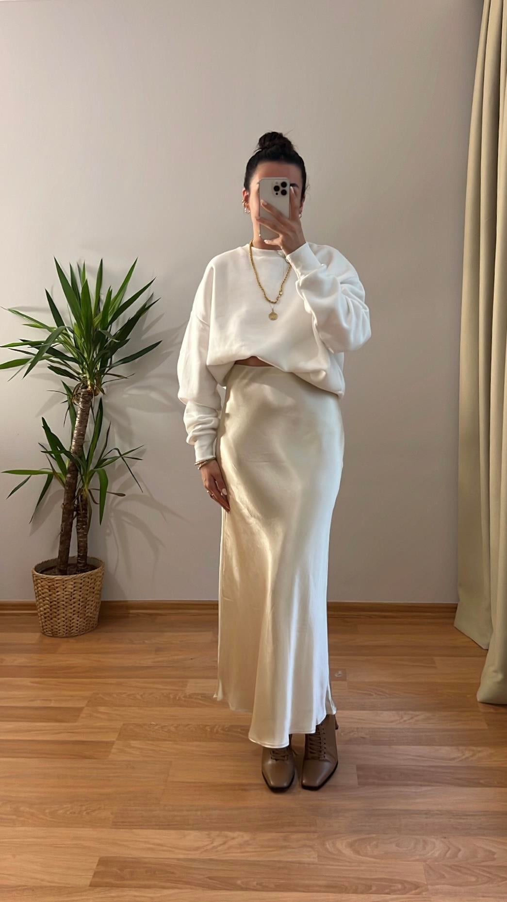 MARKA EKRU SATEN ETEK