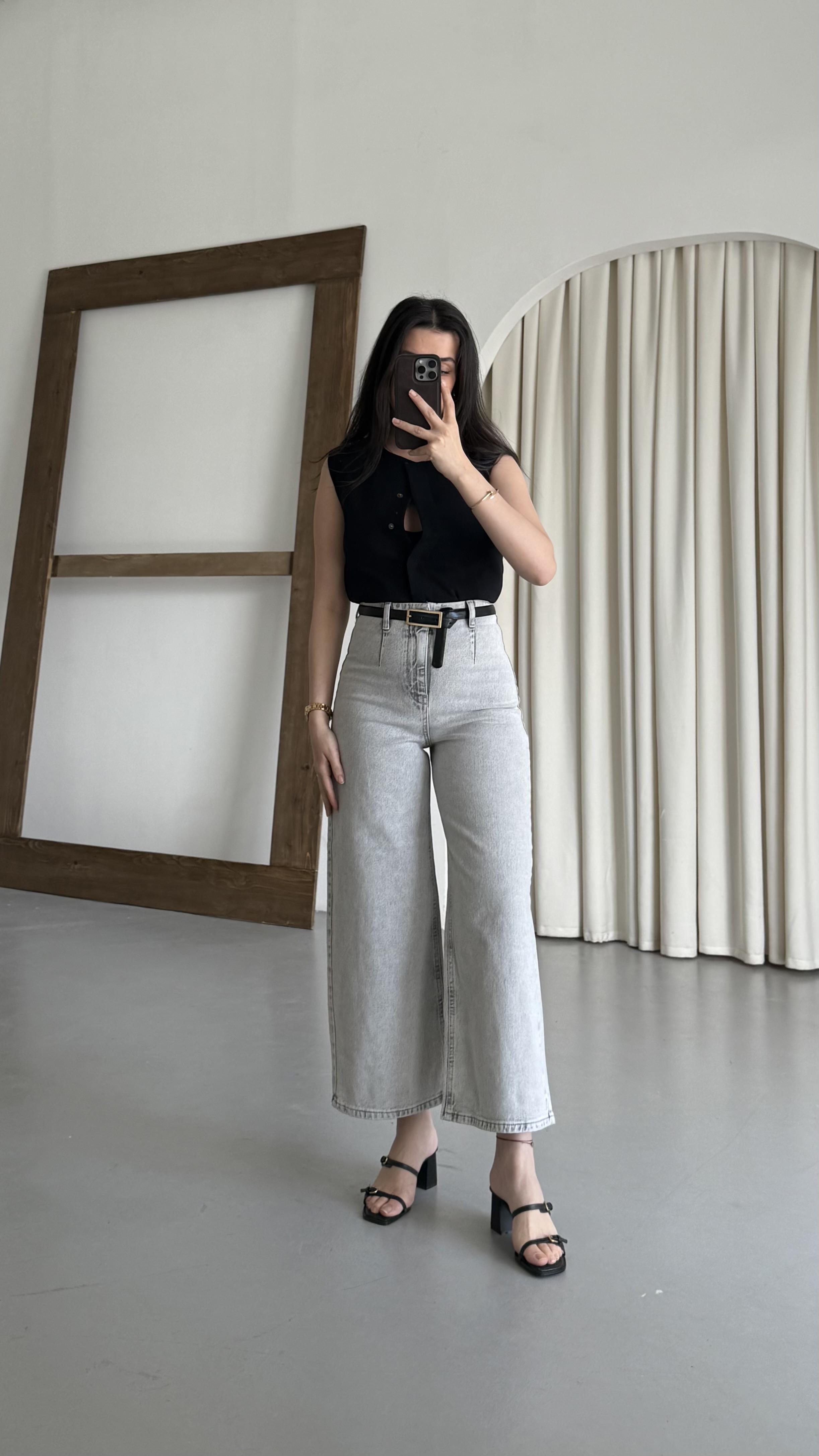 Marka Gri Crop Wide Leg Jean
