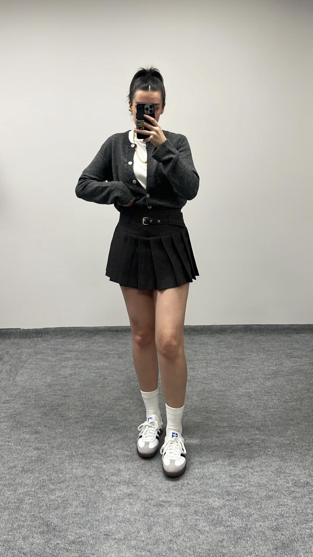 MARKA GRİ KALIN PİLELİ ŞORT ETEK