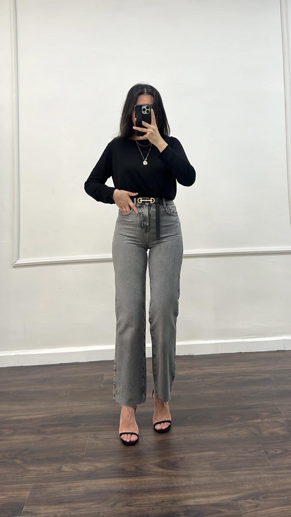 Marka Gri Yüksek Bel Eskitmeli Straight Jean