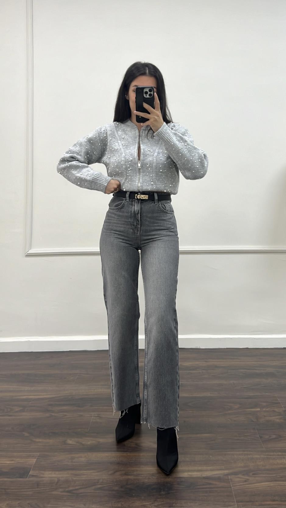Marka Koyu Gri Straight Fıt Jean