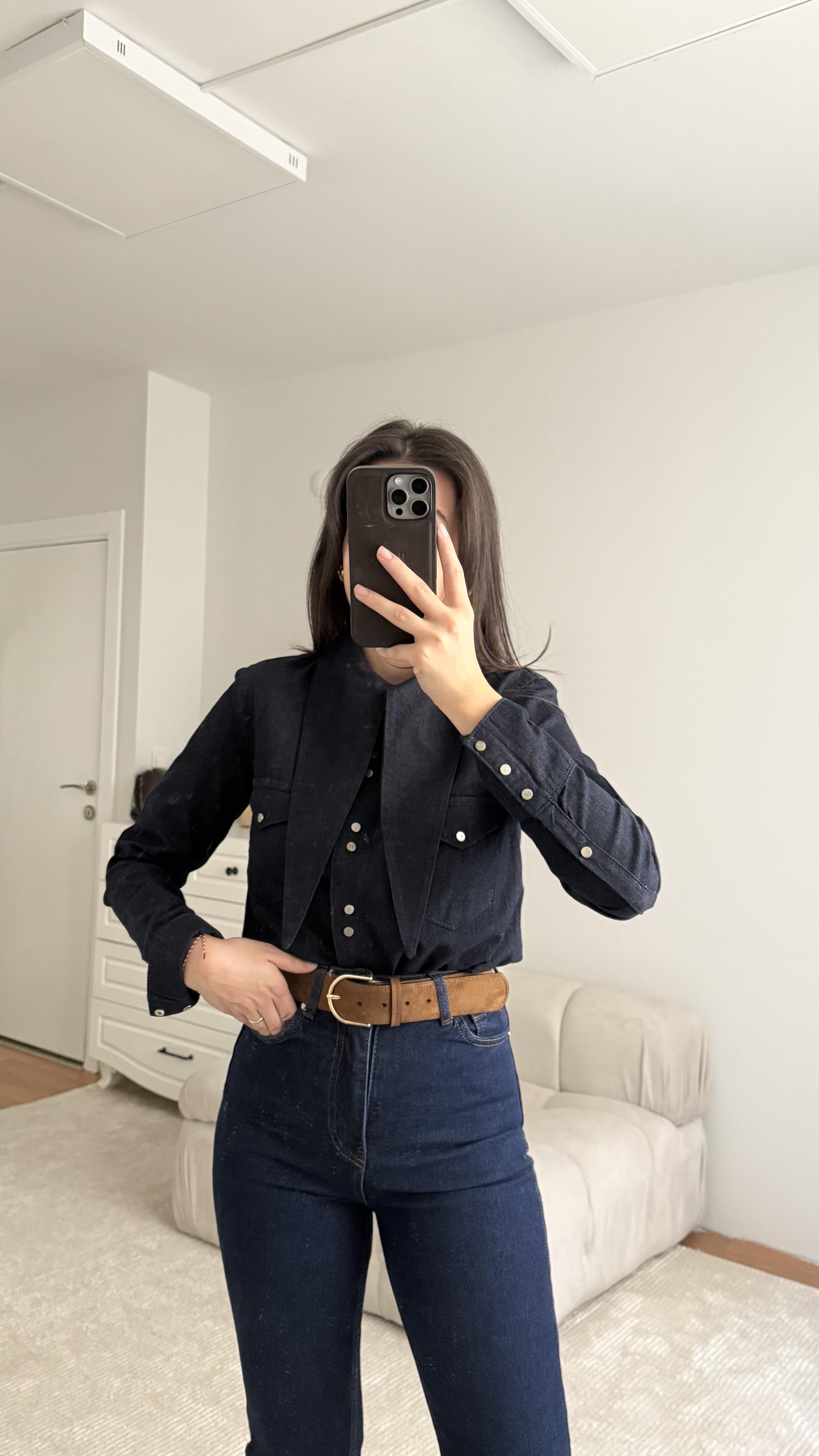 Marka Koyu Laci Çıtçıtlı Denim Gömlek