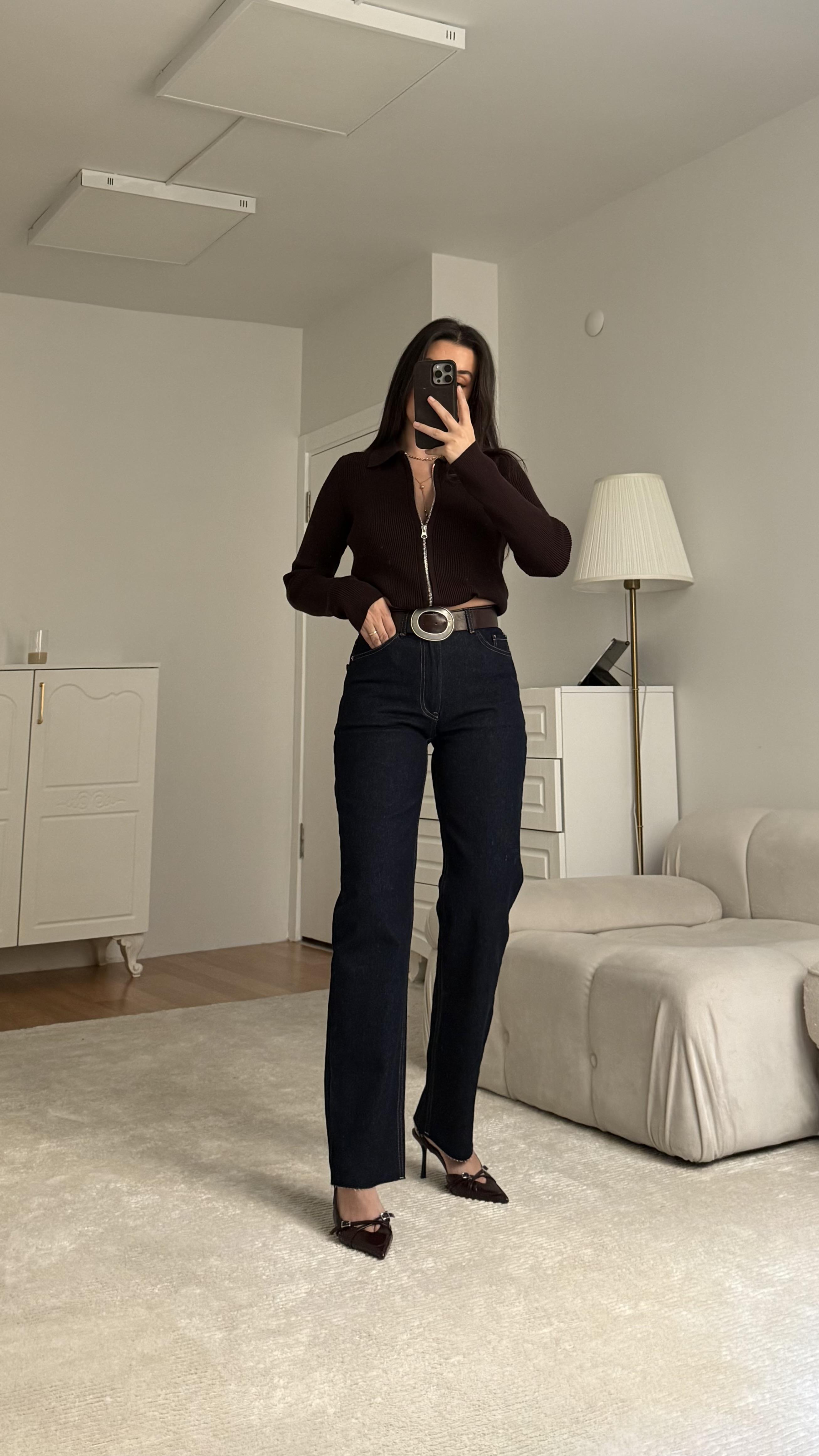 Marka Koyu Laci Straight Jean