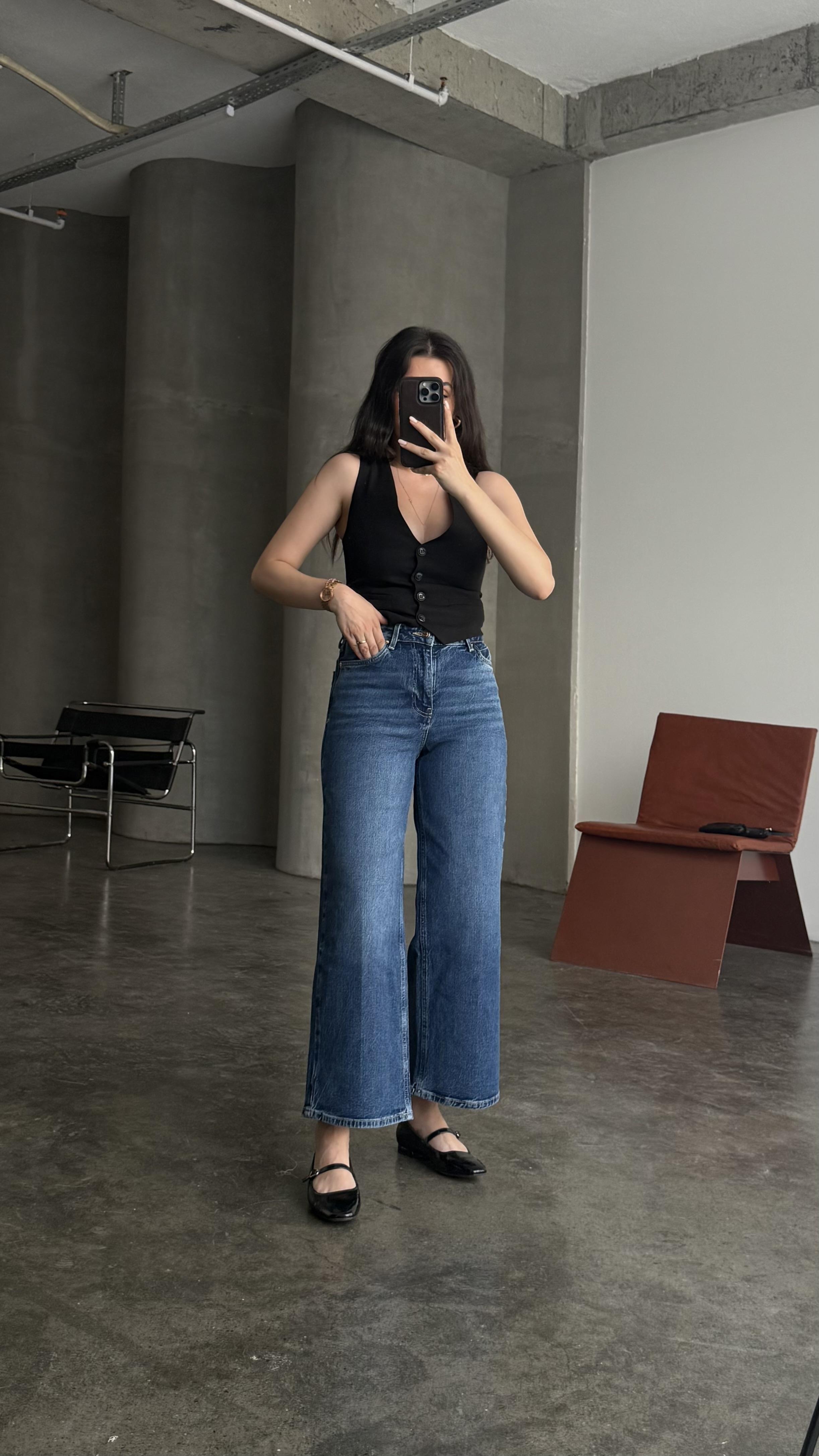 Marka Koyu Mavi Crop Straight Jean