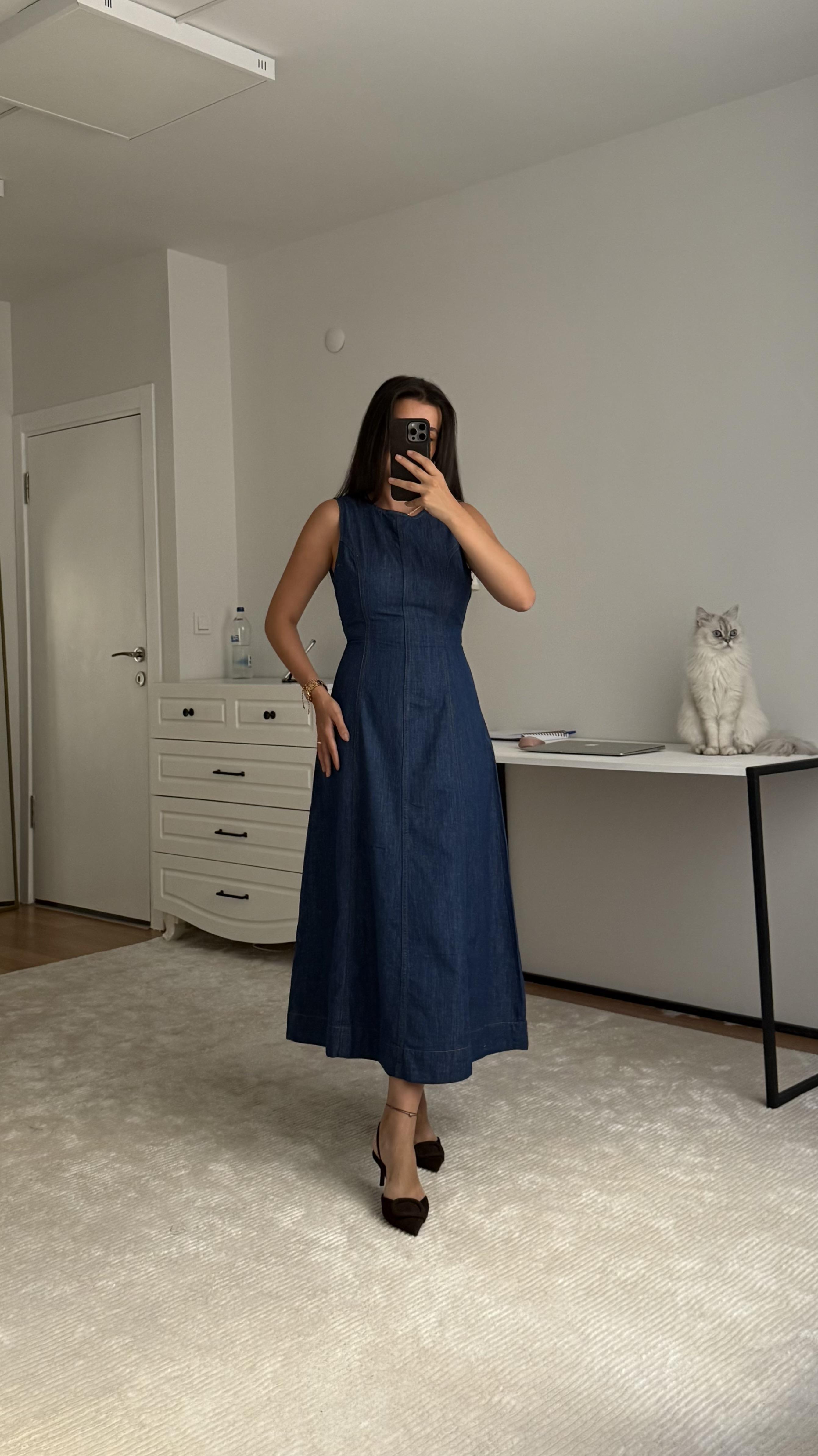 Marka Koyu Mavi Kolsuz Denim Elbise