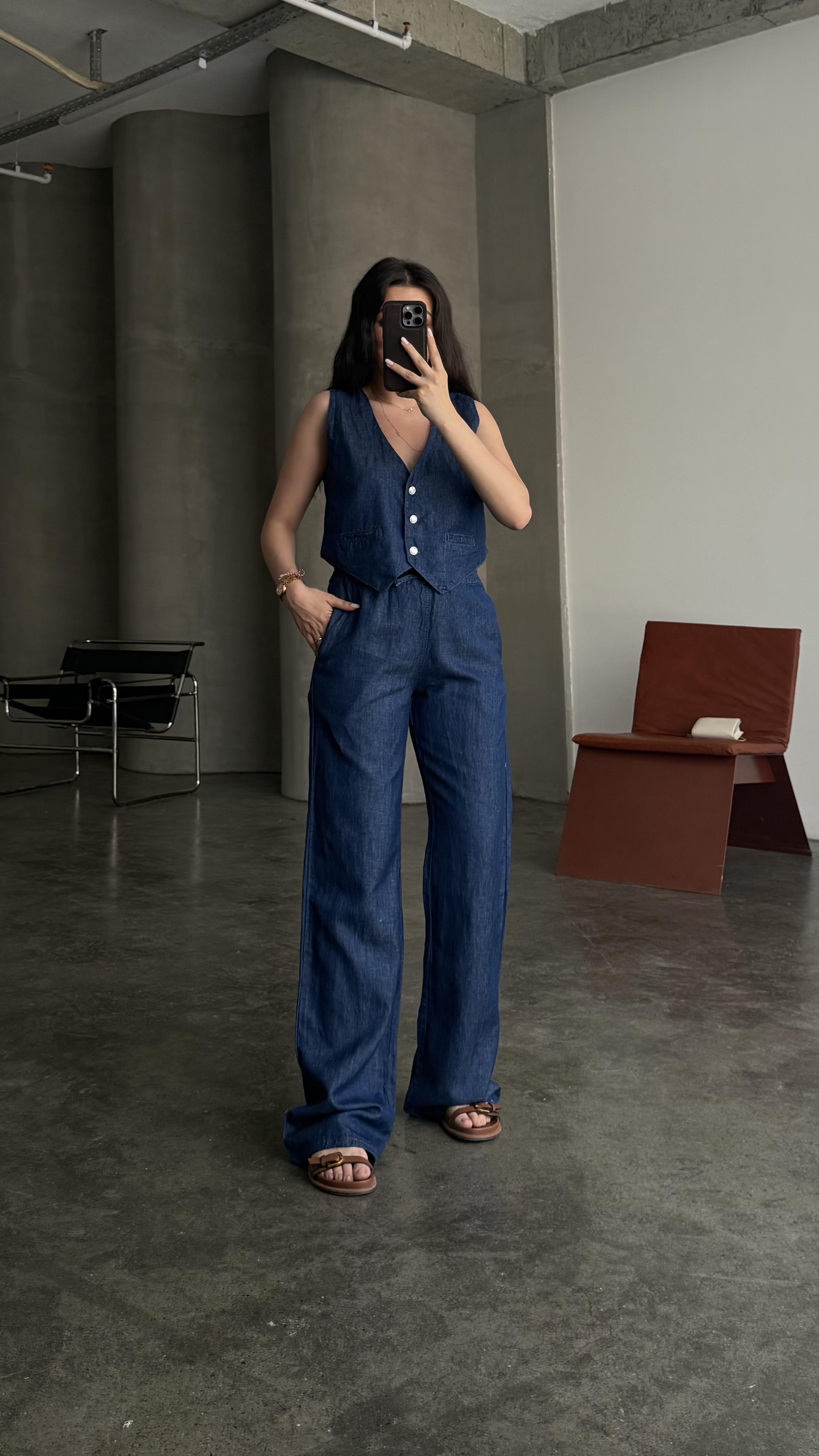 Marka Koyu Mavi Tensel Yelekli Takım