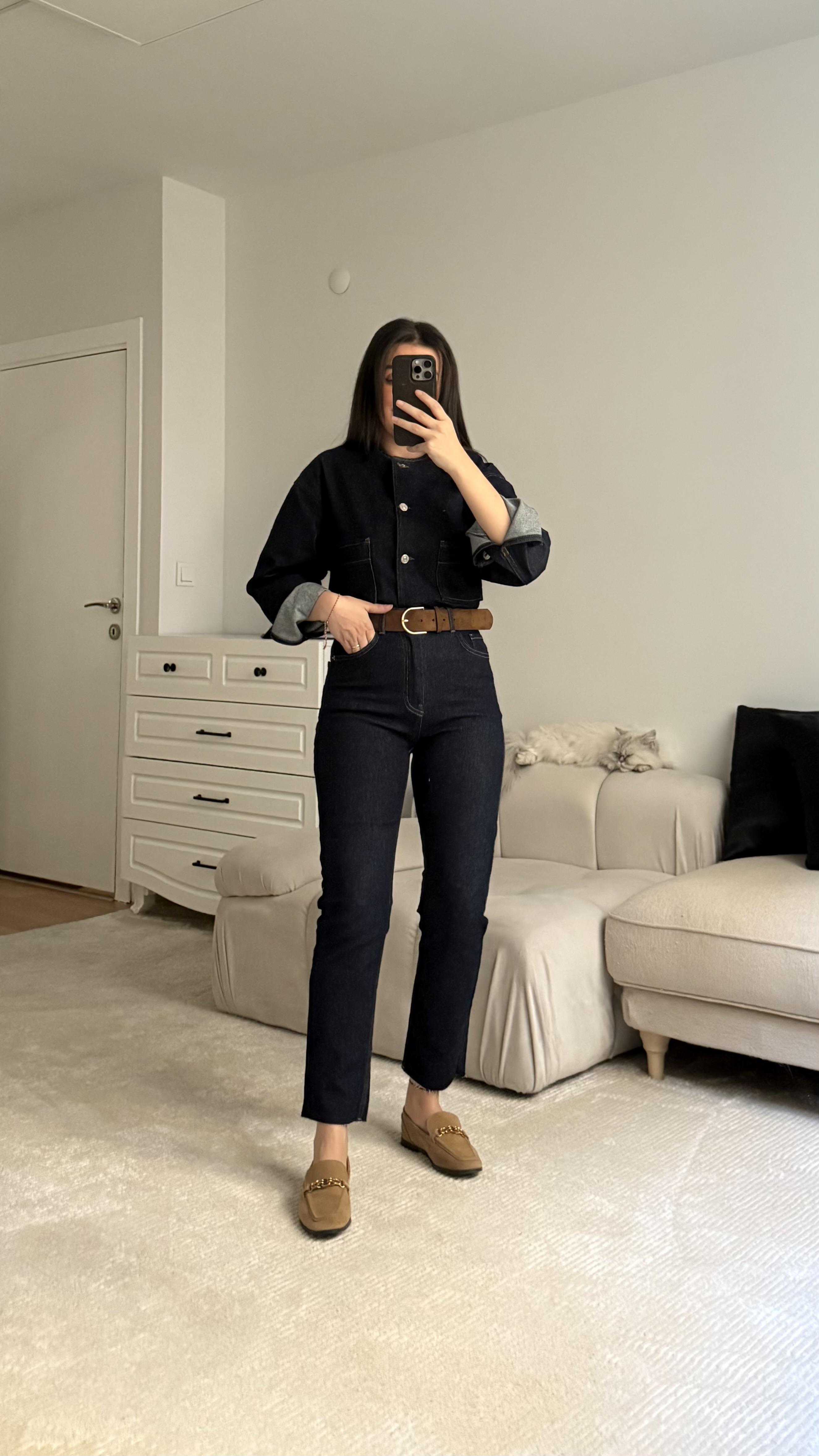 Marka Koyu Yüksek Bel Boyfıt Jean