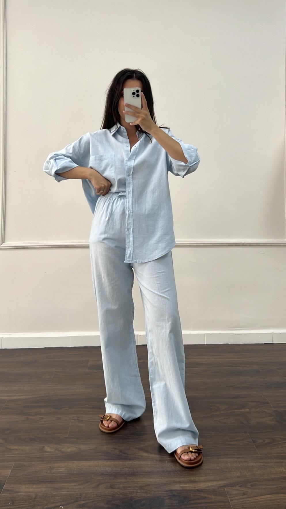 Marka Mavi Keten Gömlekli Takım