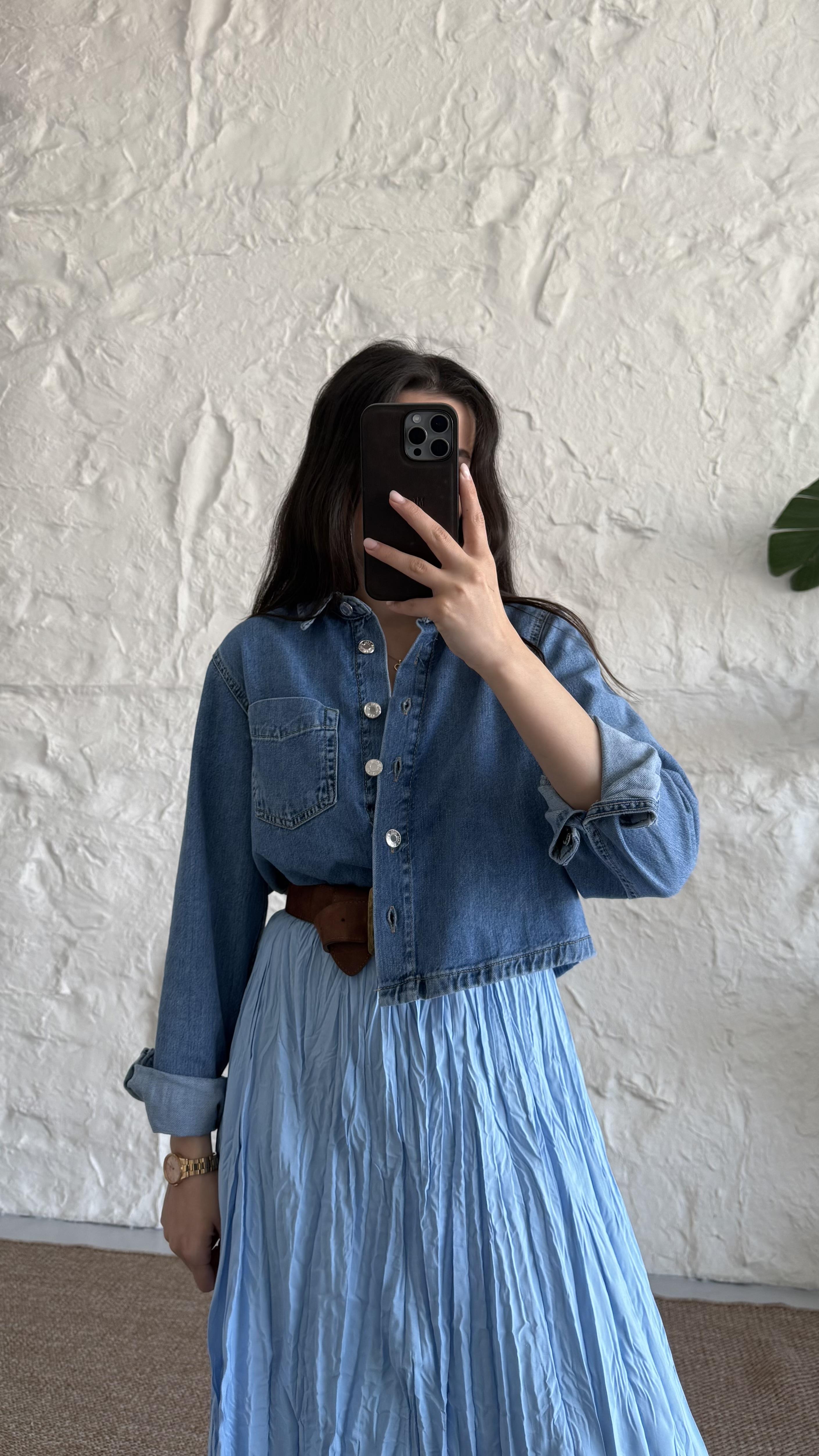 Marka Mavi Mevsimlik Denim Crop Gömlek