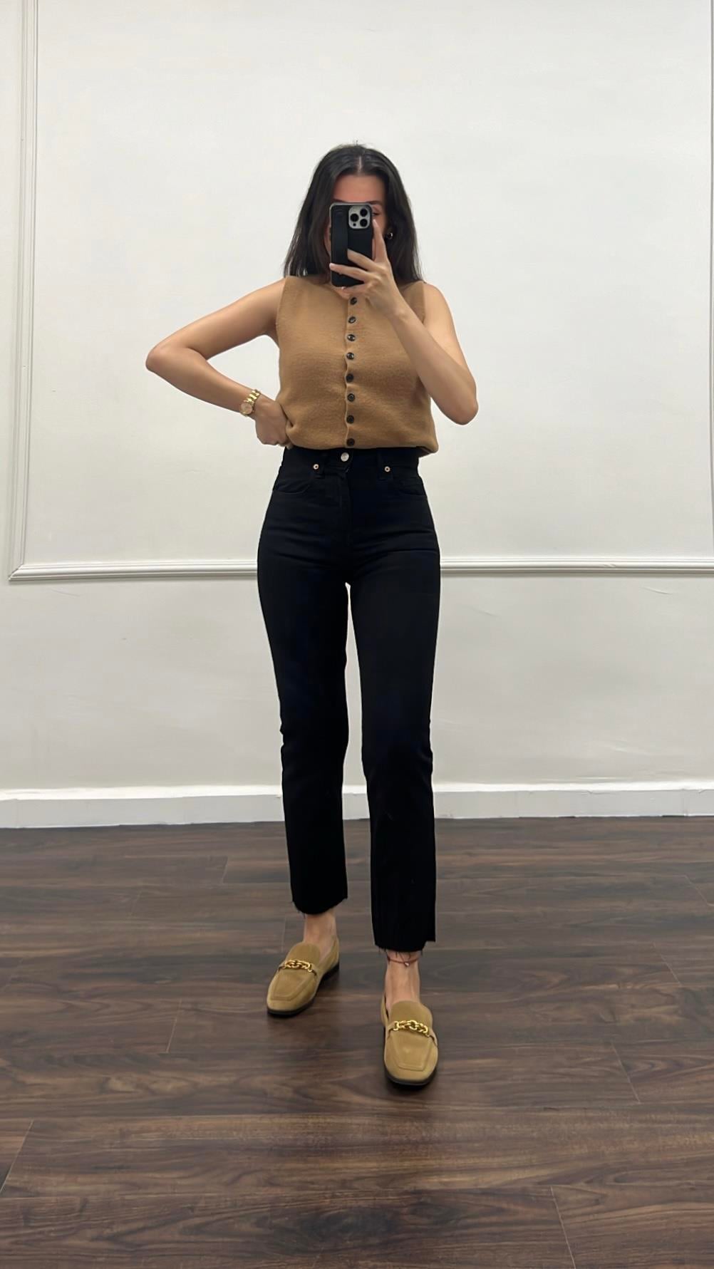 Marka Siyah Boyfıt Jean