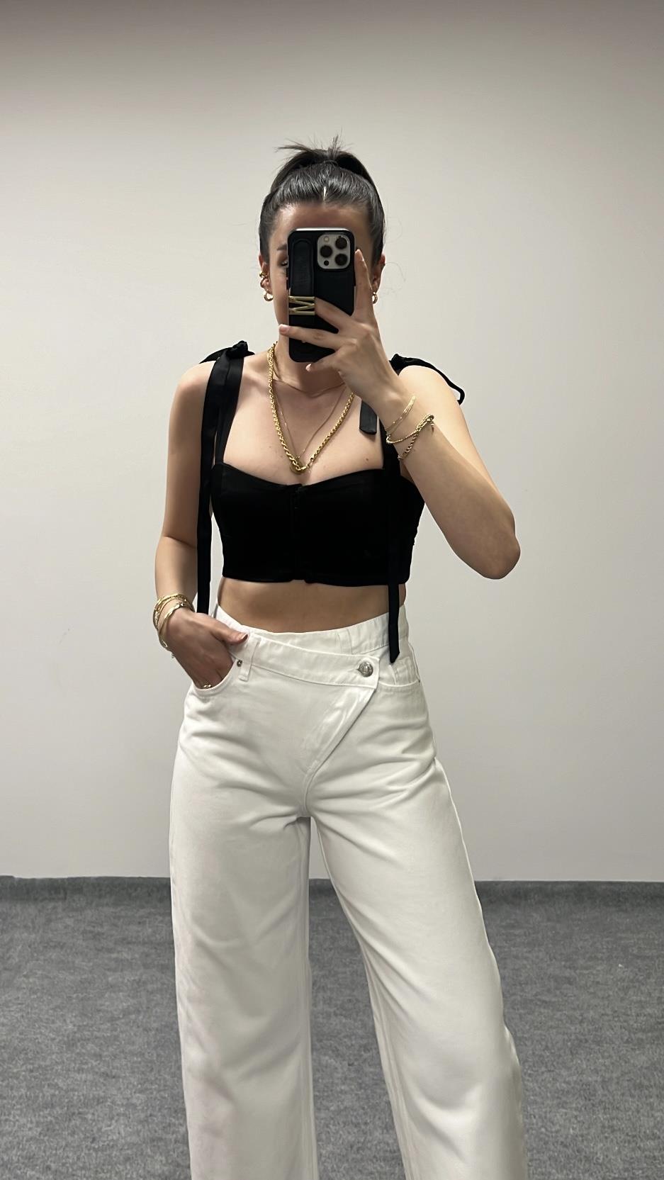 Marka Siyah Saten Büstiyer