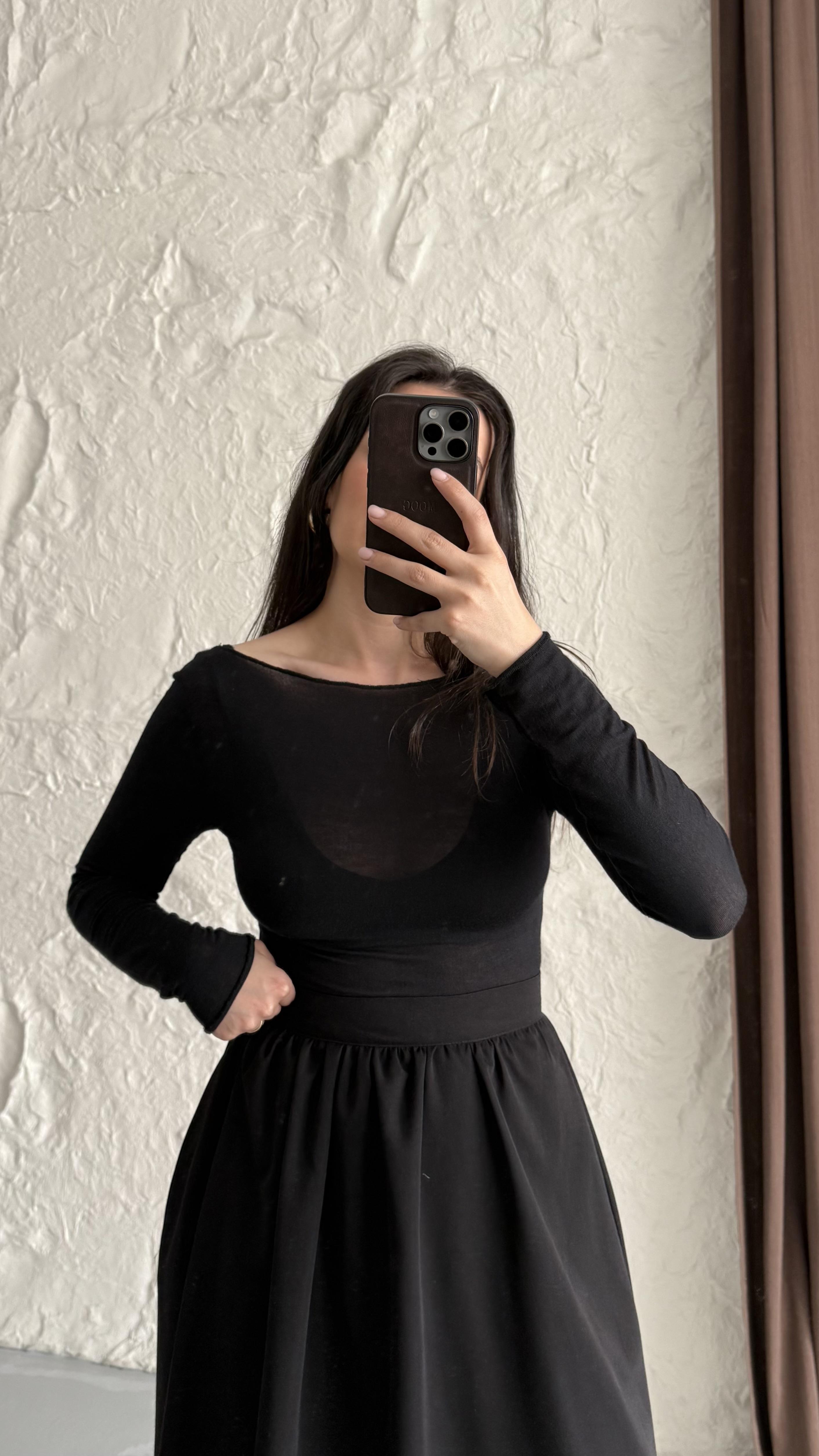 Marka Siyah Trasnparan Bluz