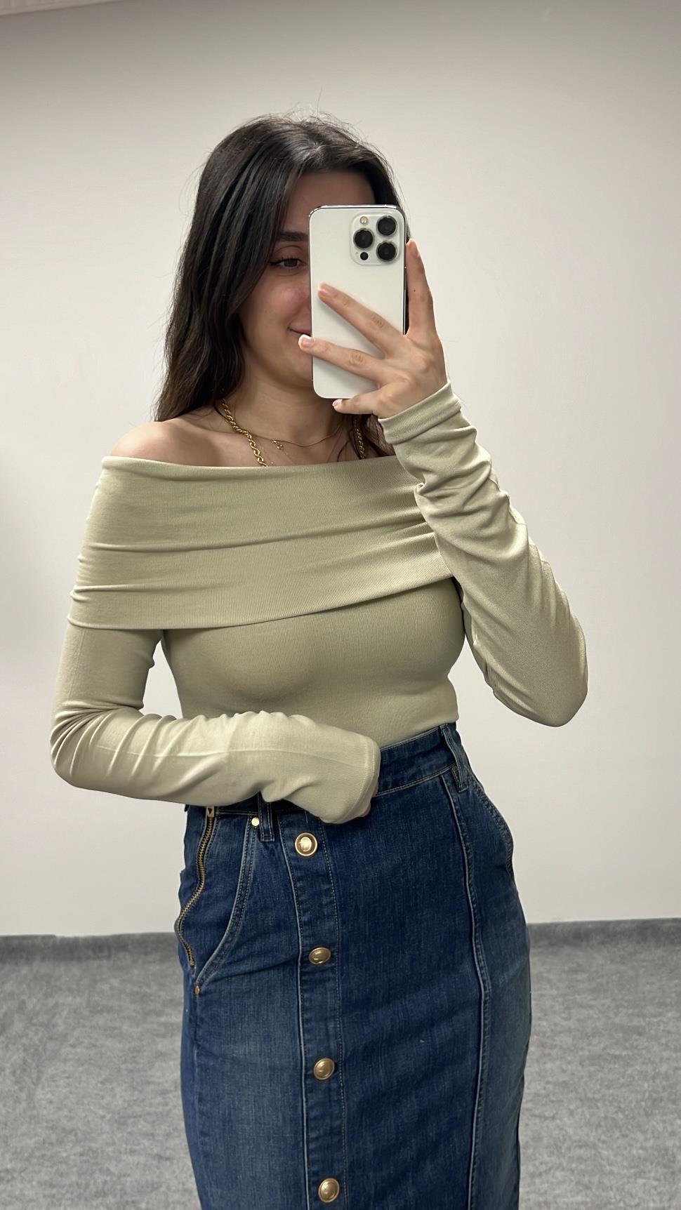 MARKA SOFT YEŞİL MADONNA YAKA BLUZ