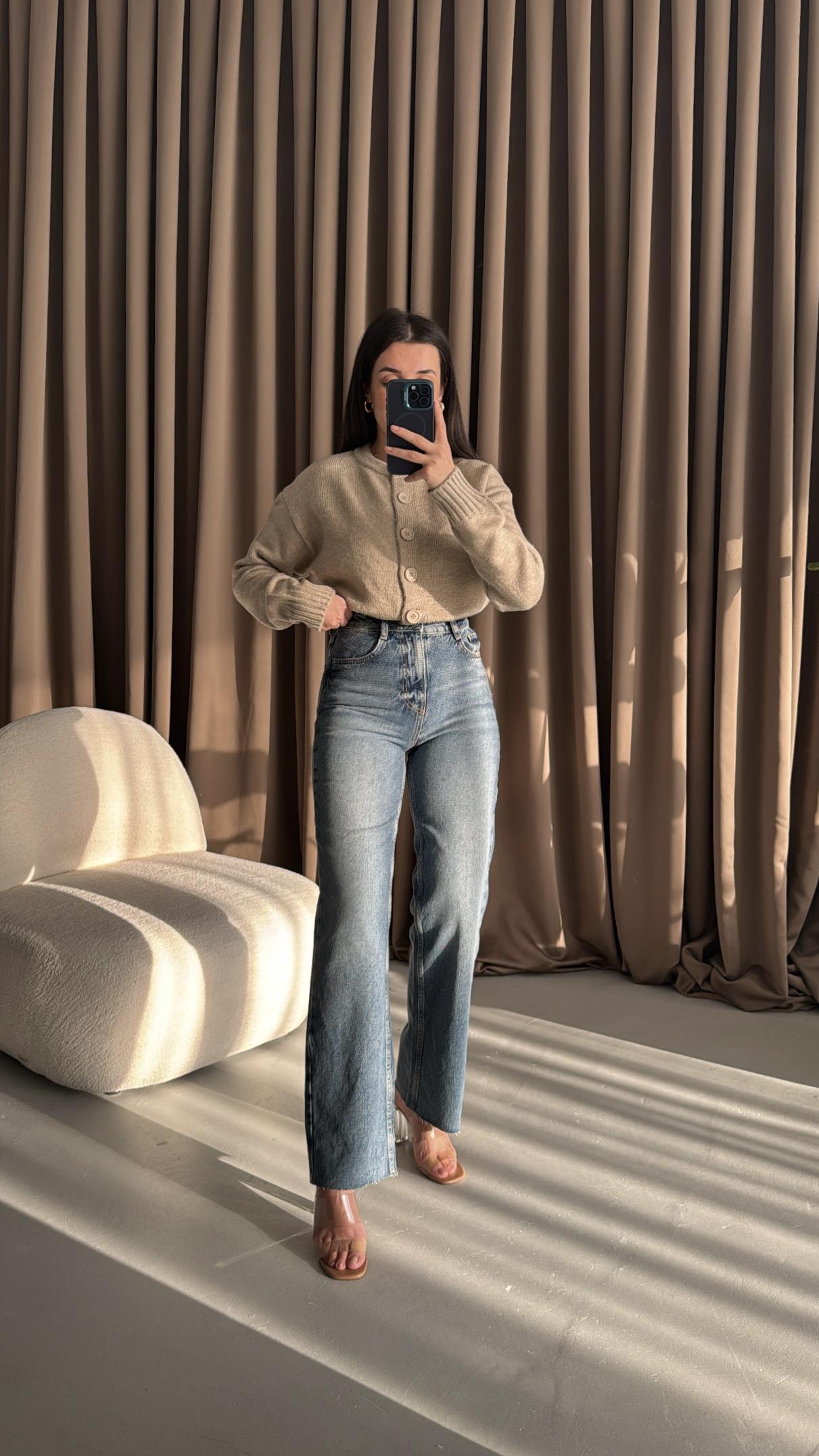 Marka Soluk İndigo Straight Fıt Jean 