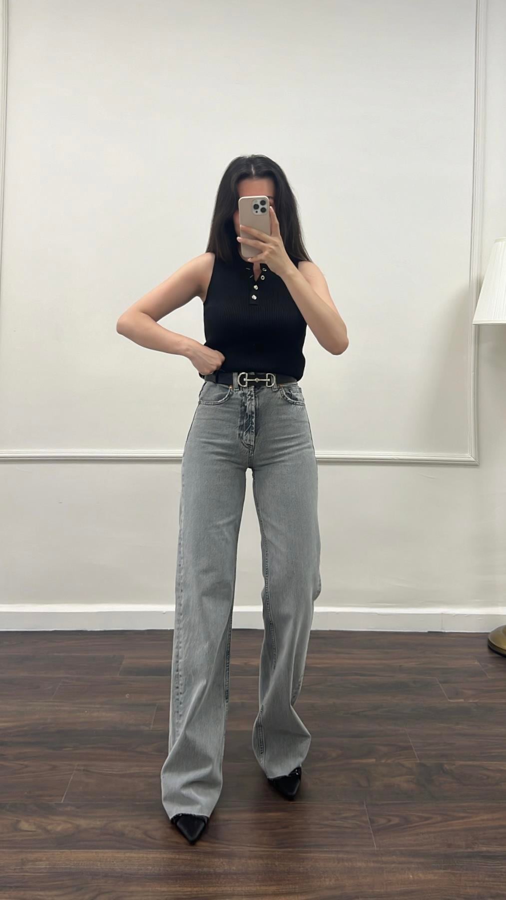 Marka Soluk Mavi Uzun Straight Fıt Jean