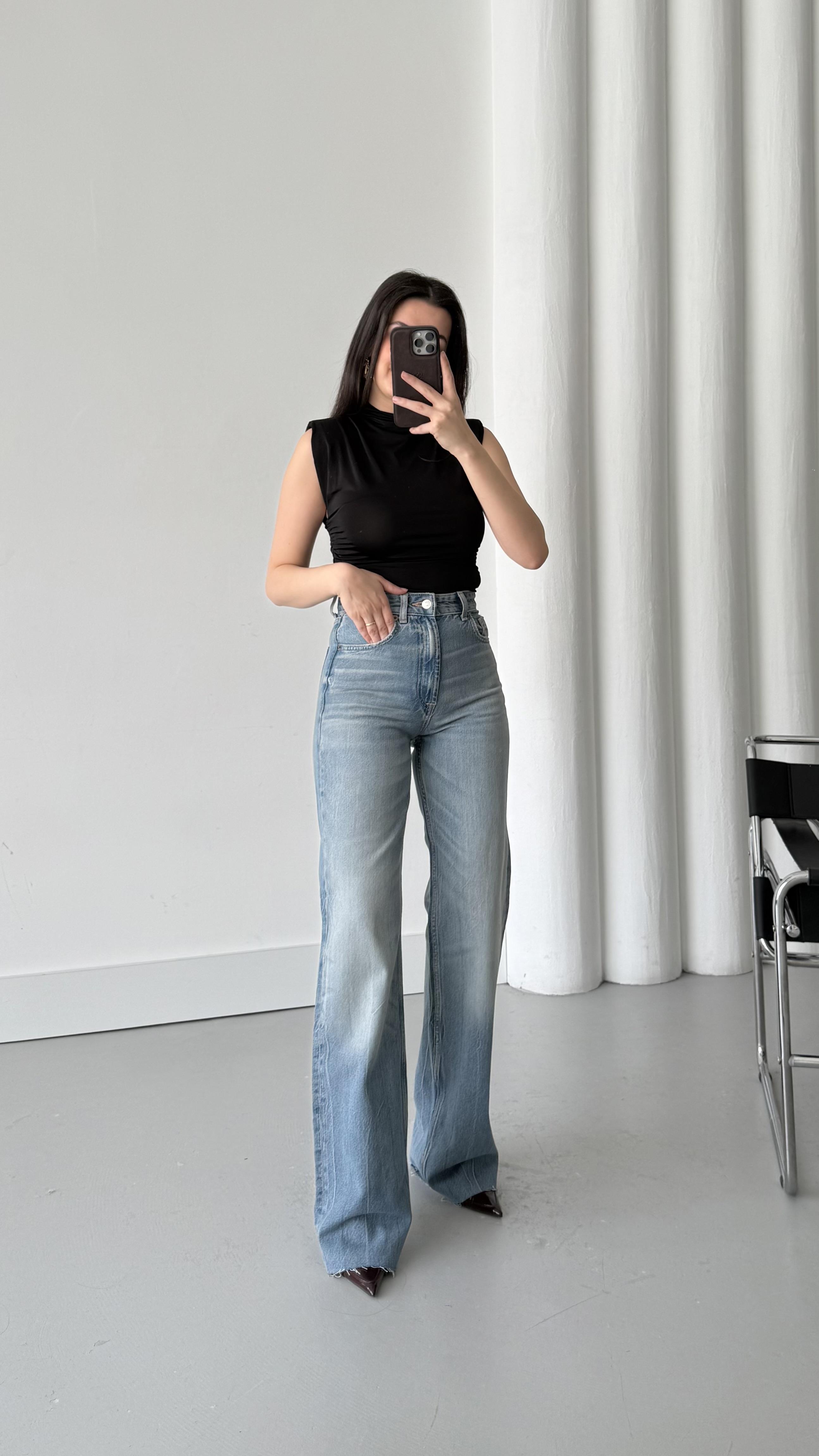 Marka Vintage Wide Leg Jean