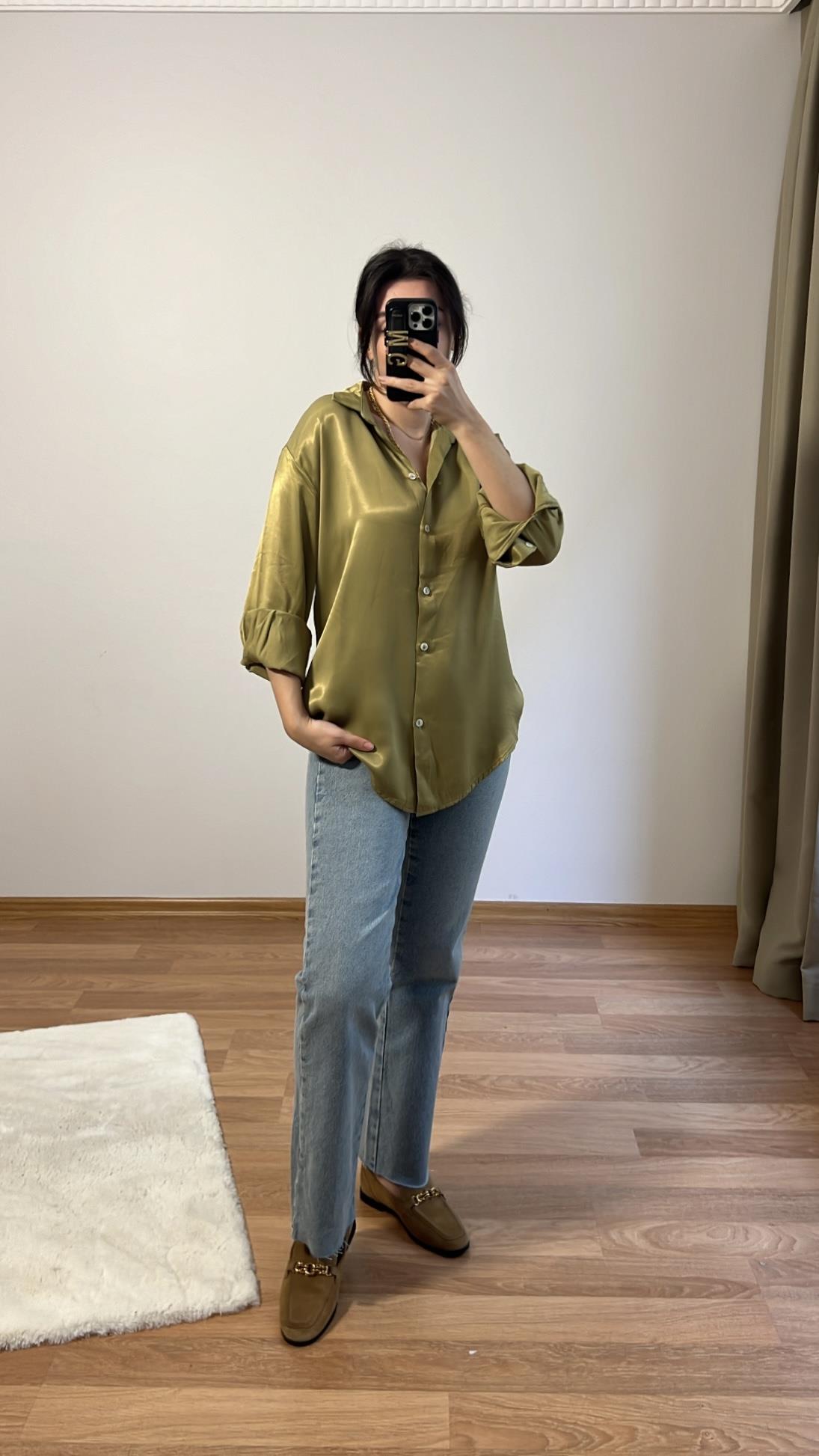 MARKA YEŞİL SATEN GÖMLEK