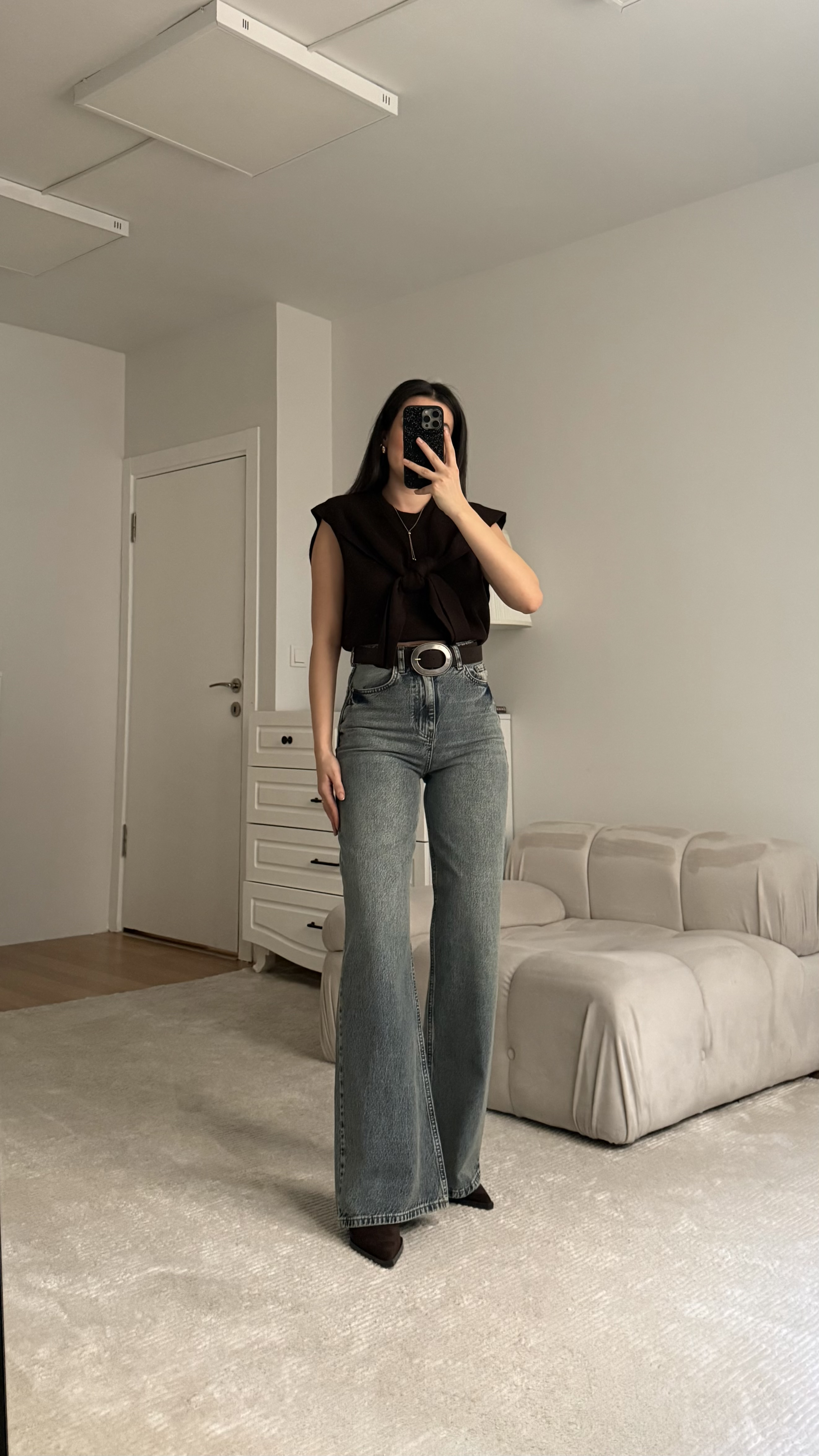 Marka Yıkamalı Mavi Bol Paça Jean