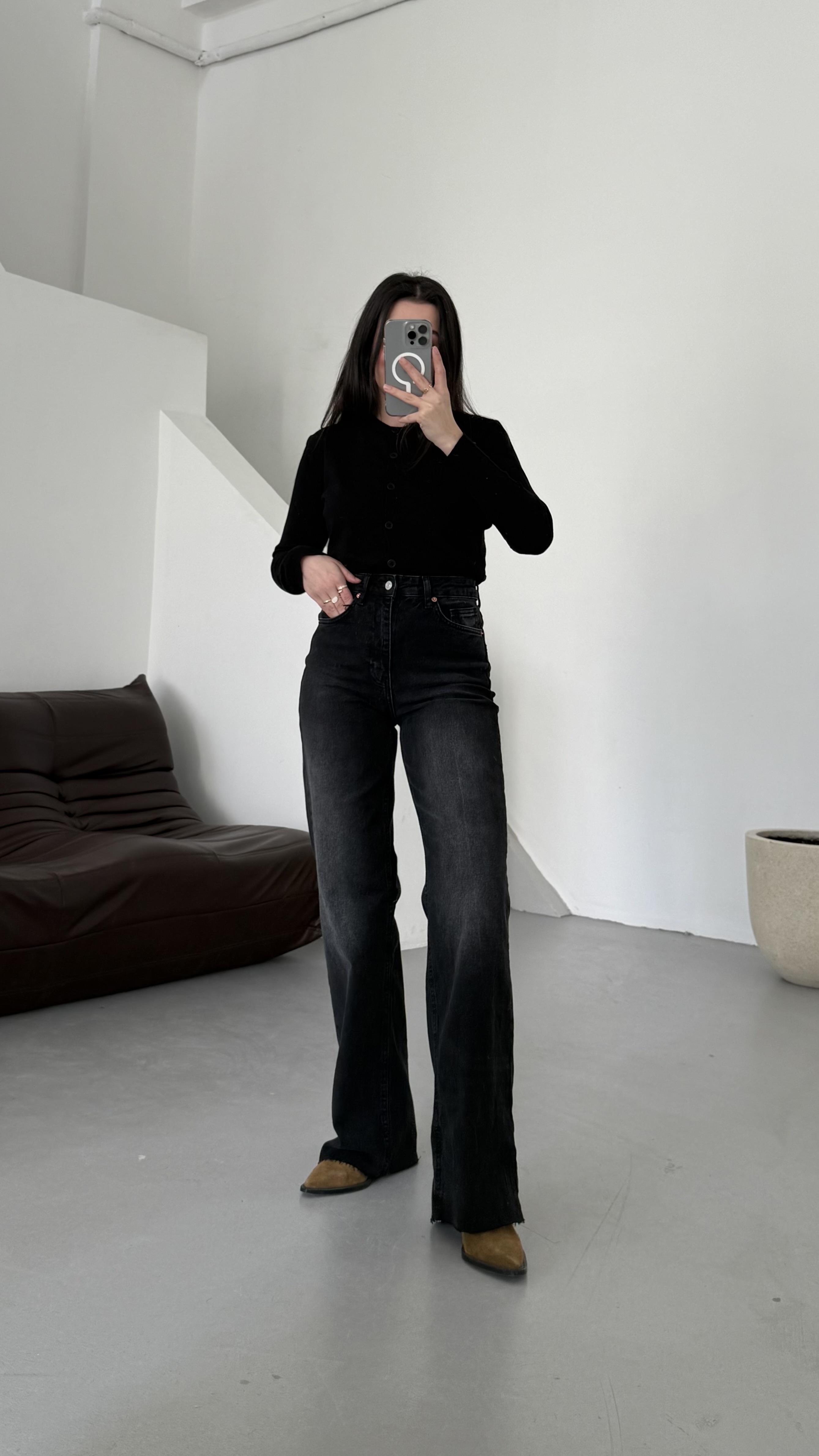 Marka Yıkamalı Siyah Wide Leg  Jean