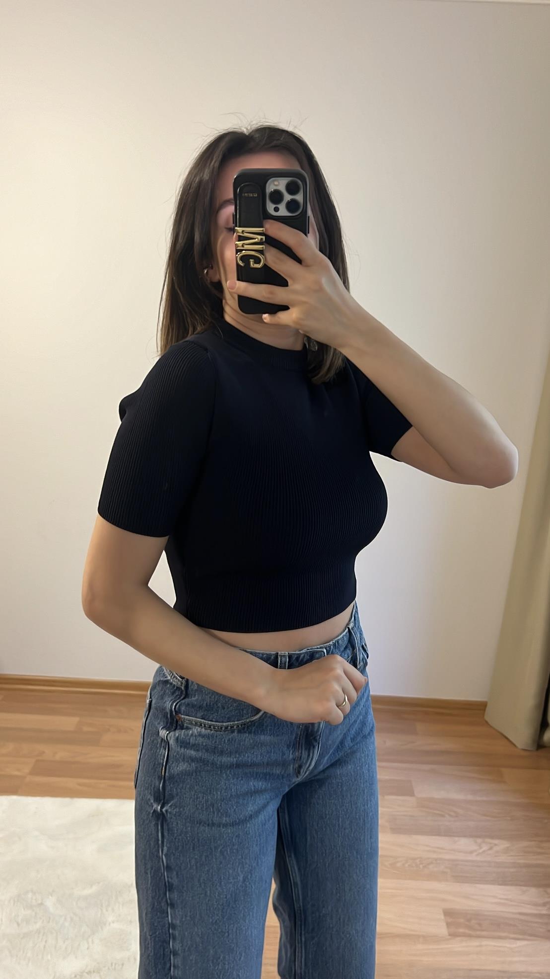 MD LACİ KISA KOLLU PREMIUM TRİKO