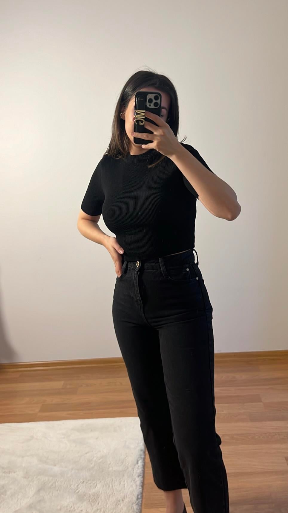 MD SİYAH KISA KOLLU PREMIUM TRİKO