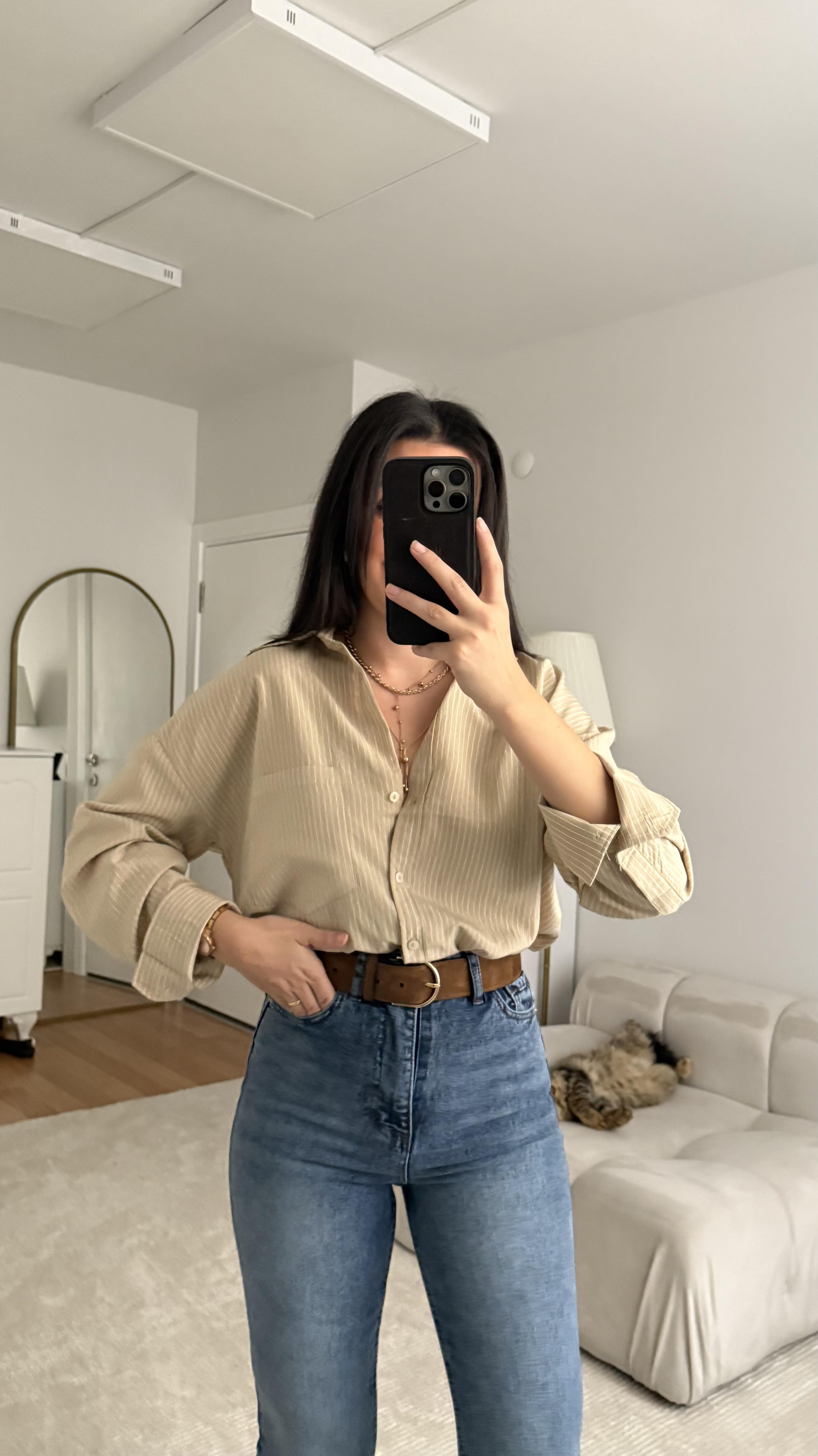 MNG Bej Beyaz Çizgili Poplin Gömlek
