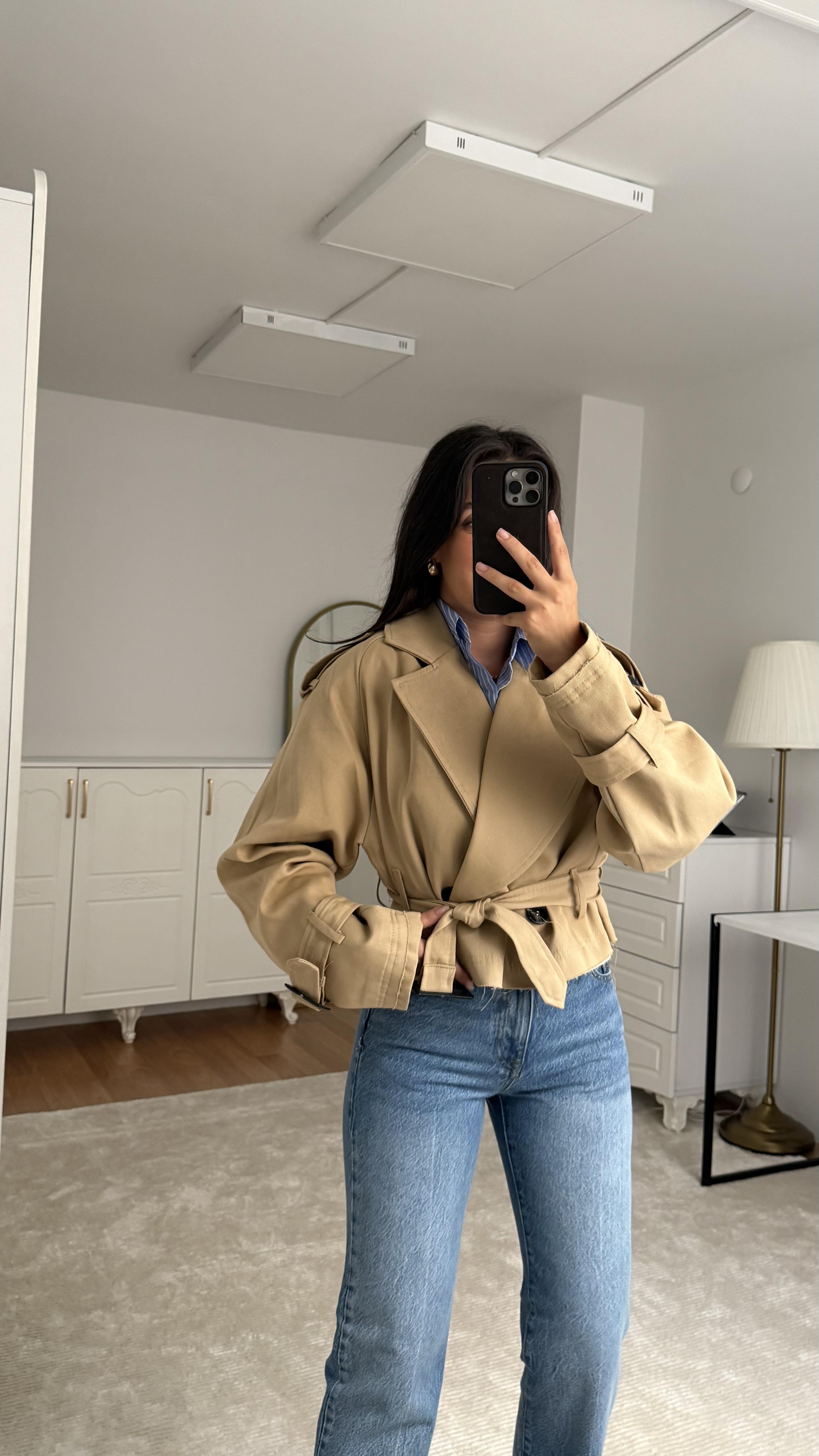 Naturel Kısa Kemerli Trençkot