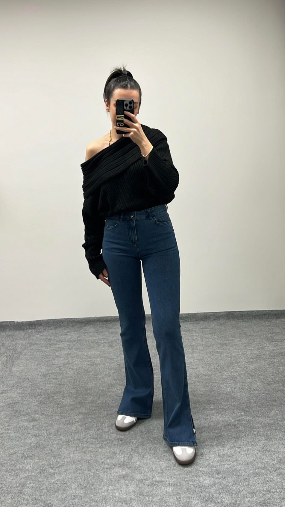 NUIM MAVİ FLARE PAÇA DETAY DETAY