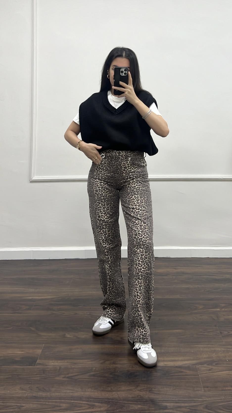 Pb Soluk Efektli Leopar Jean 