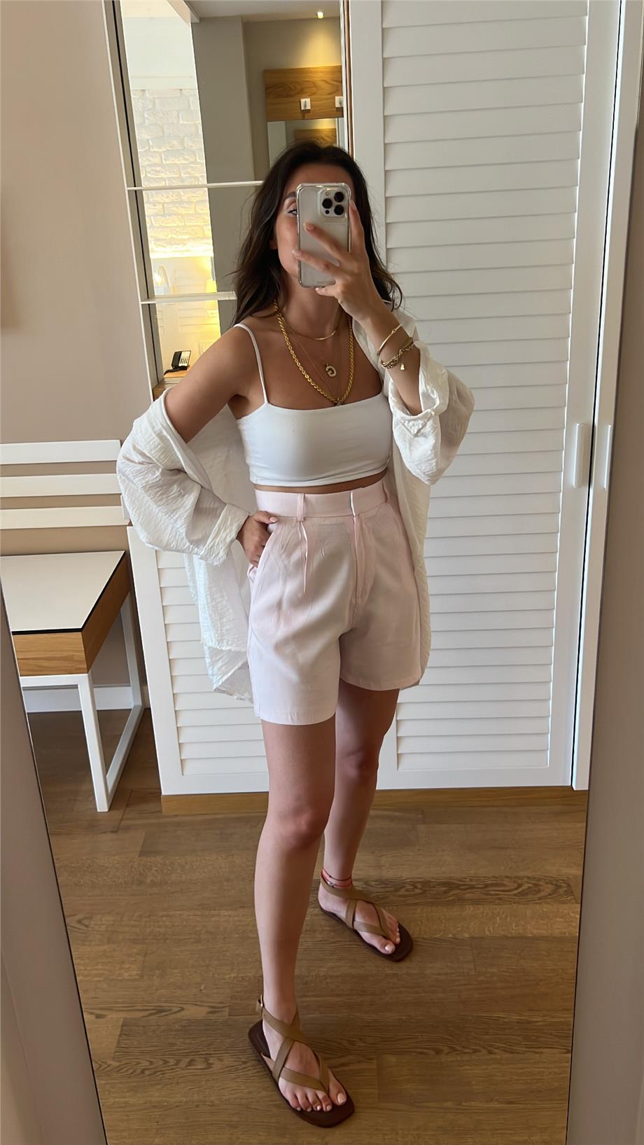 Pembe Pens Detay Bermuda Şort