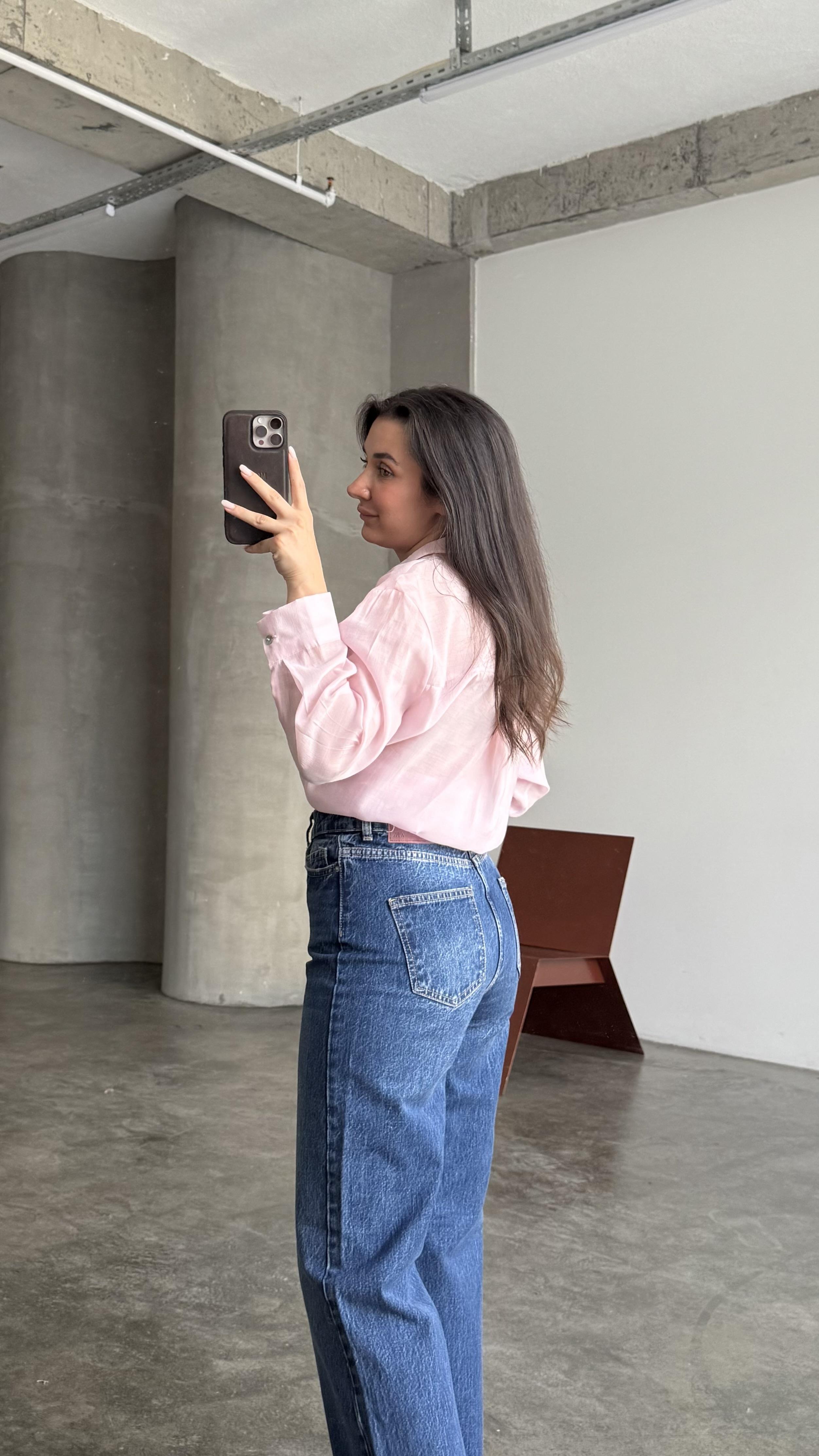 Pembe  Transparan Sırt Düğme Detaylı Gömlek