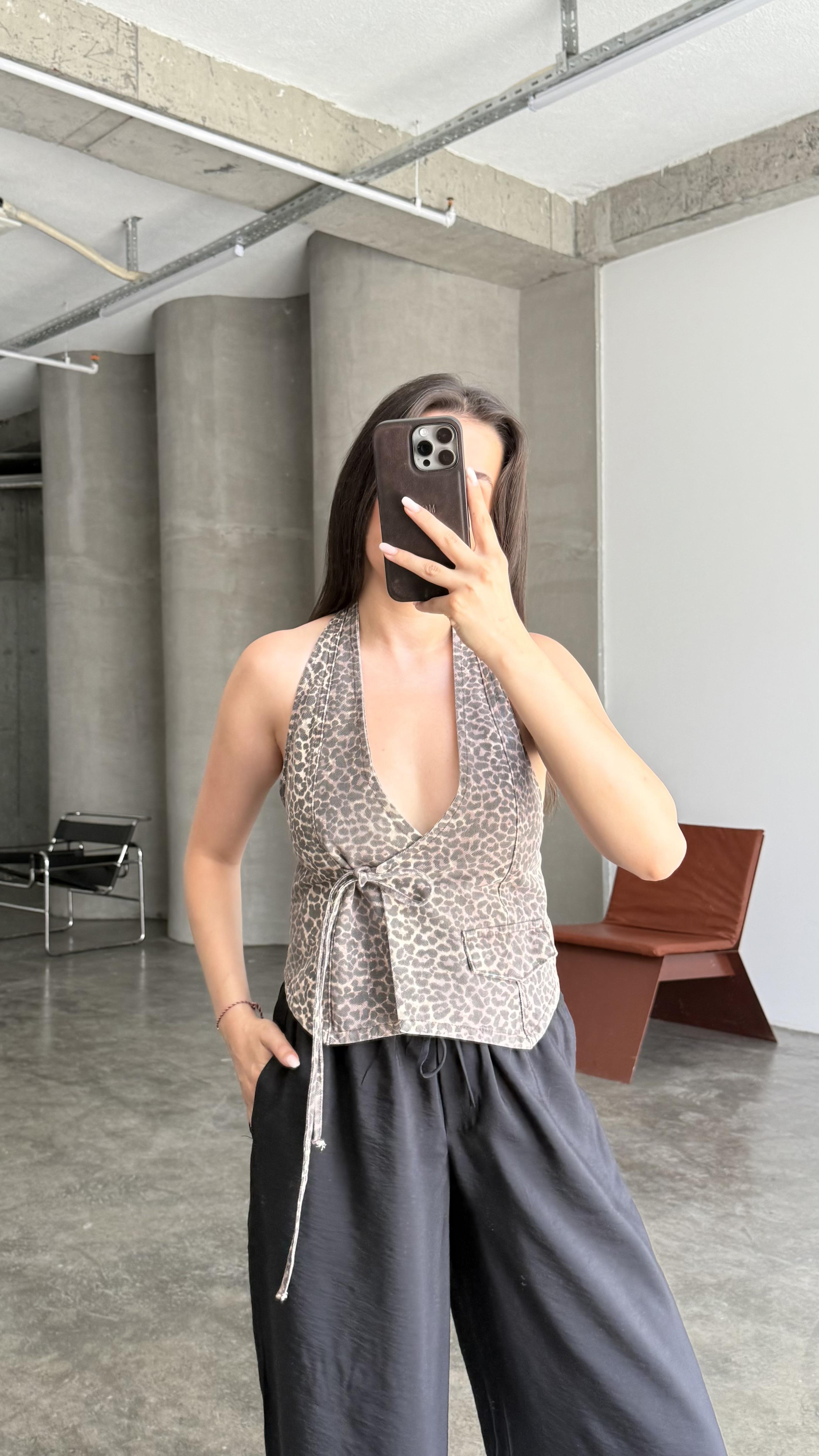 Pub Leopar Desenli Bağlamalı Denim Yelek