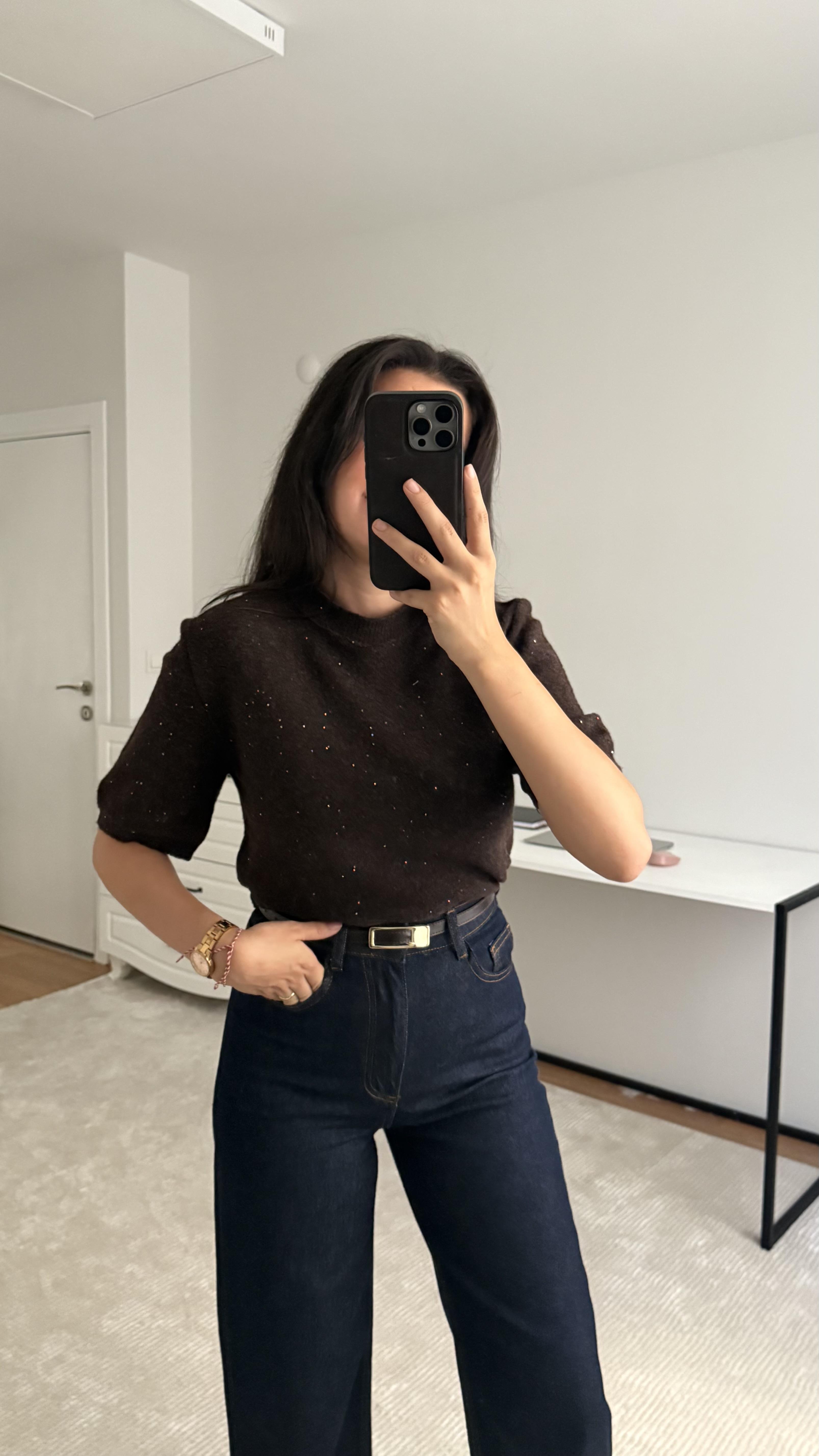 Pul İşlemeli Acı Kahve Kısa Kol Triko Kazak