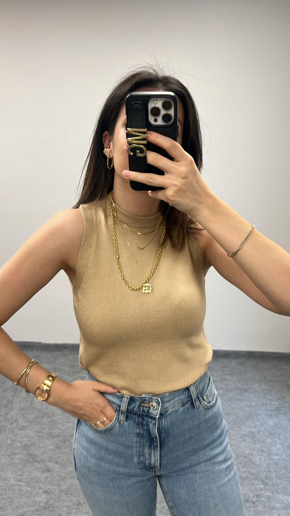 RABİ KOYU BEJ KOLSUZ TRİKO