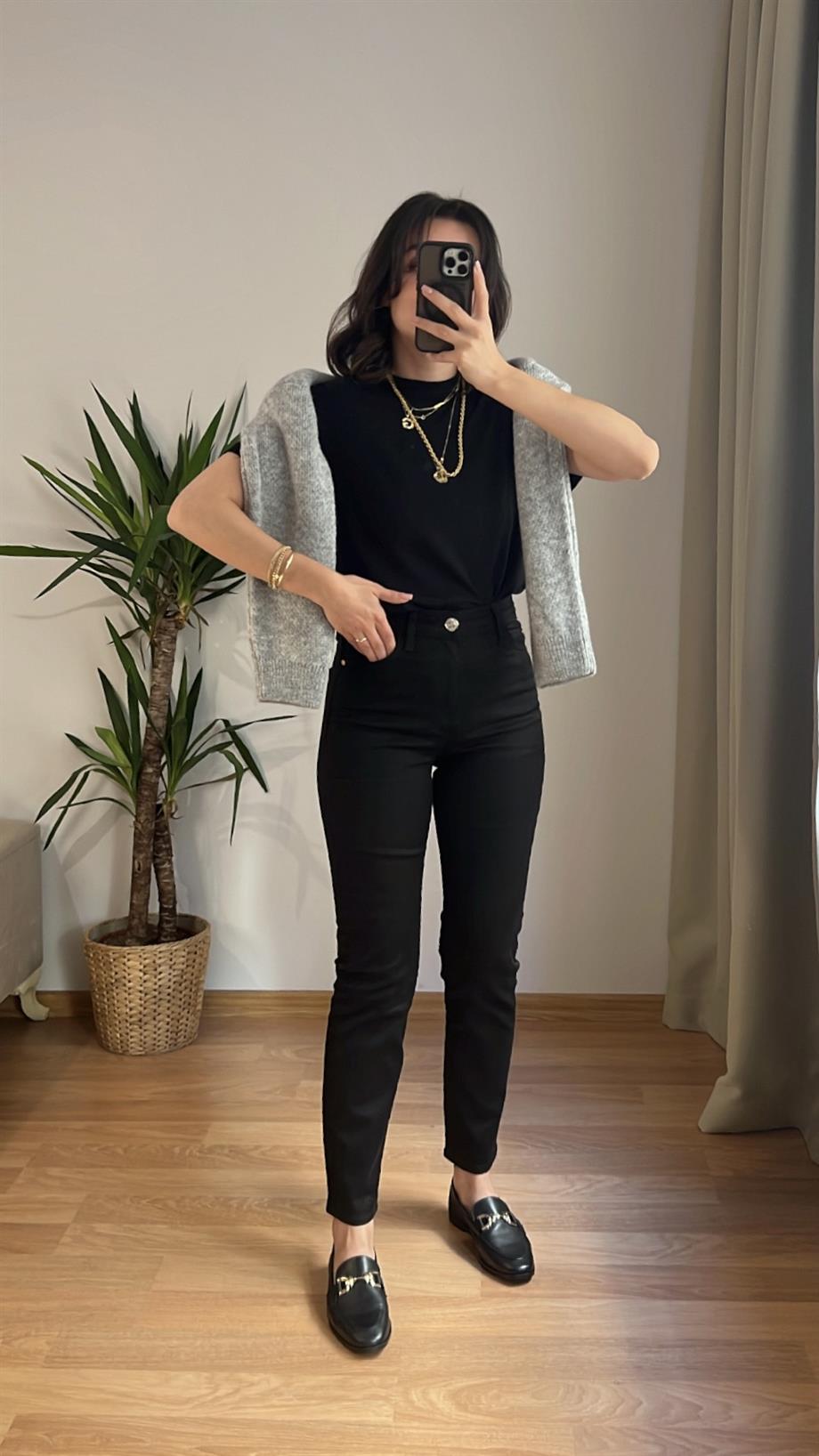 ROTİ SİYAH MOM JEAN