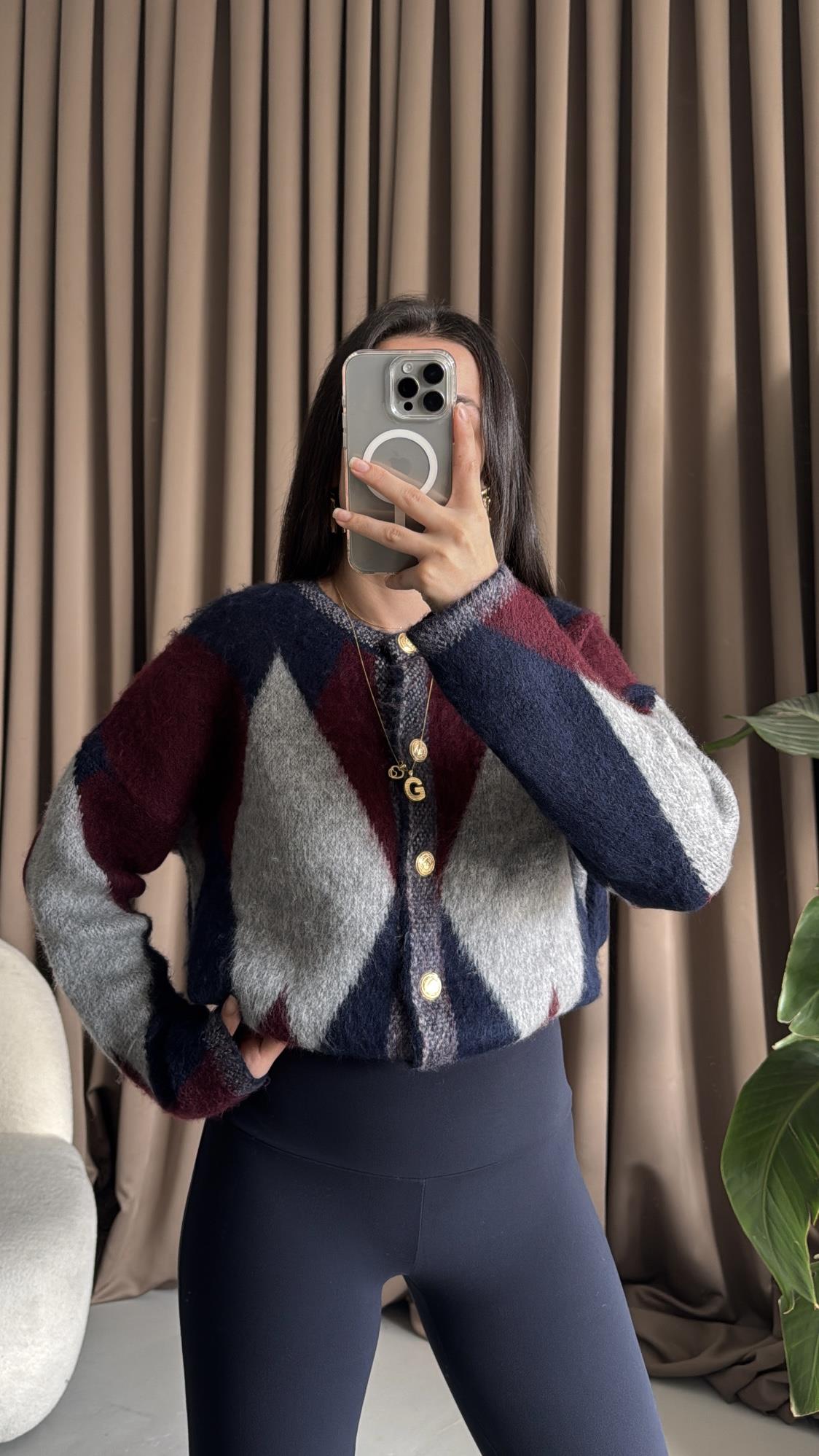 Sezon Bordo Laci Gri Geçişli Baklava Desen 