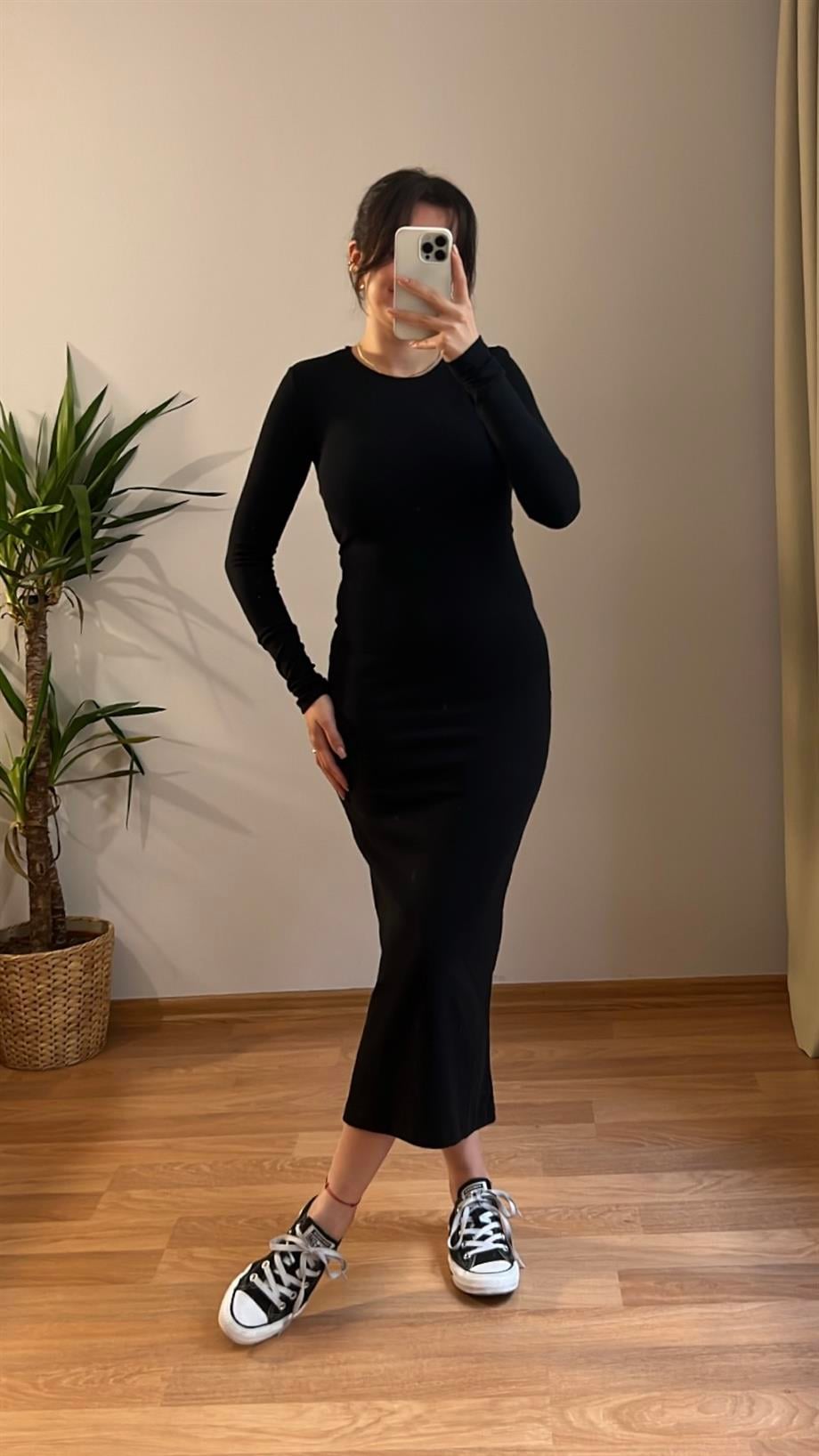 SIRT DETAY MİDİ DAR ELBİSE