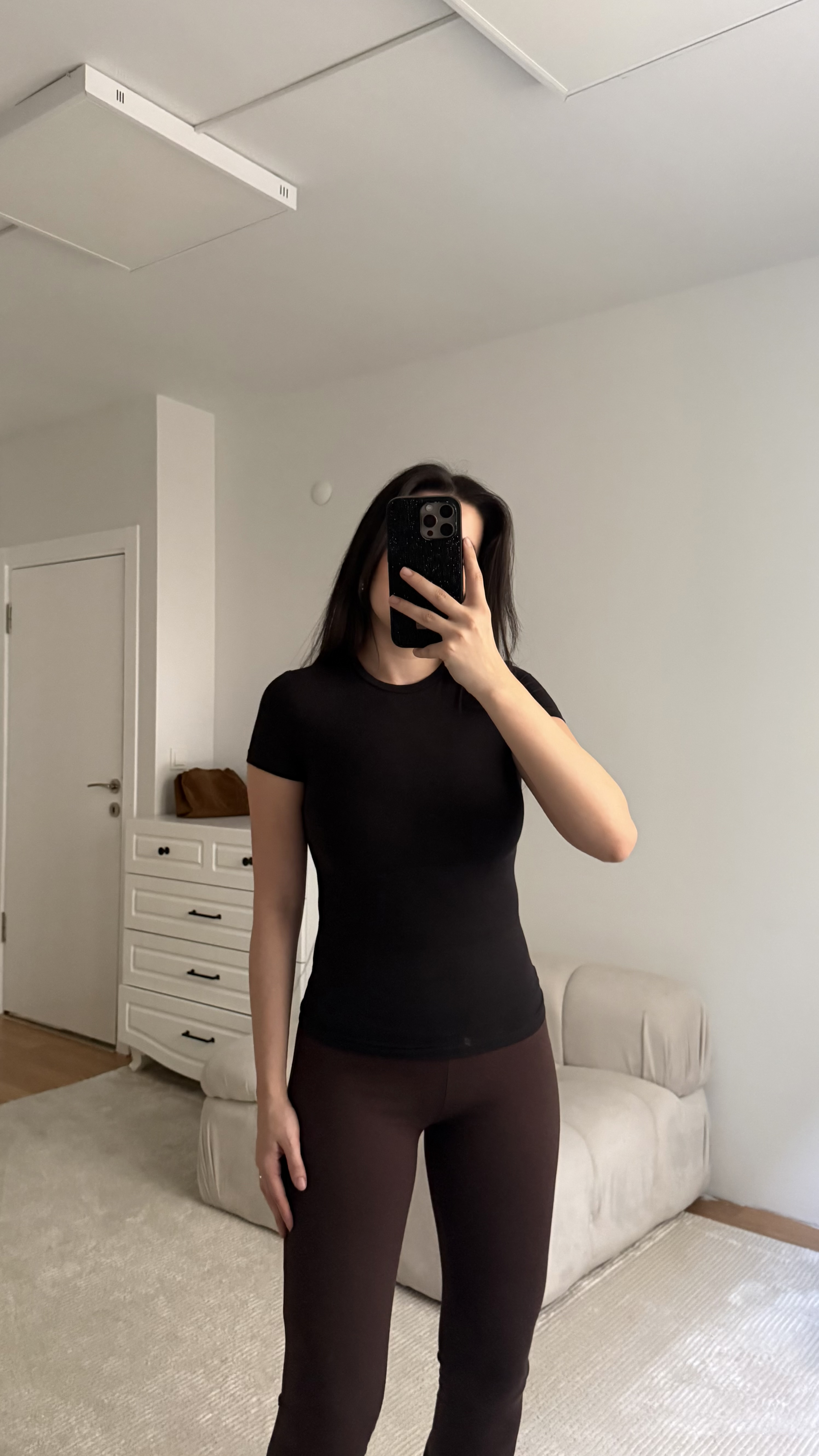 Siyah Bisiklet Yaka Kısa Kollu Body