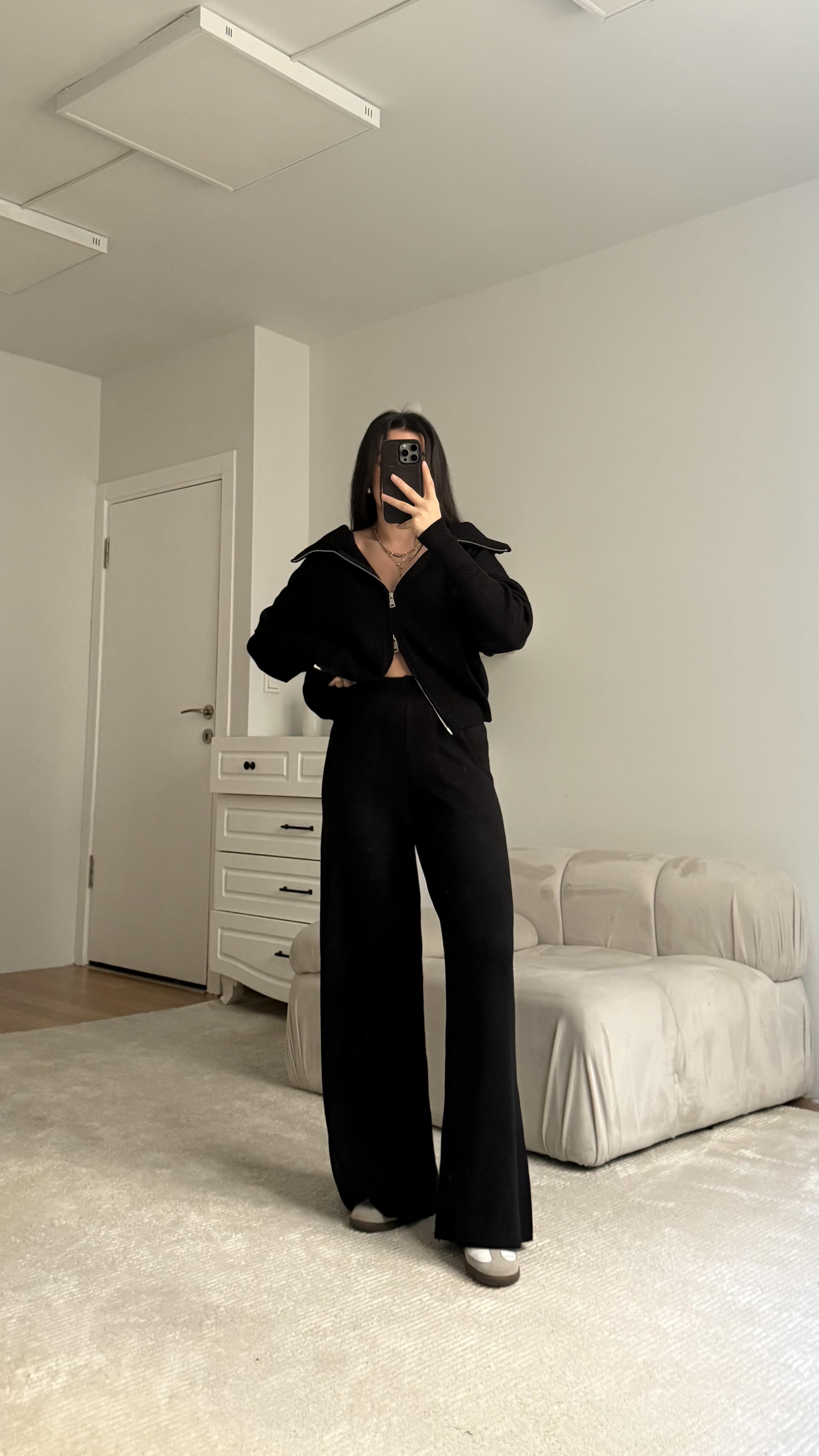 Siyah Çift Fermuarlı Triko Takım