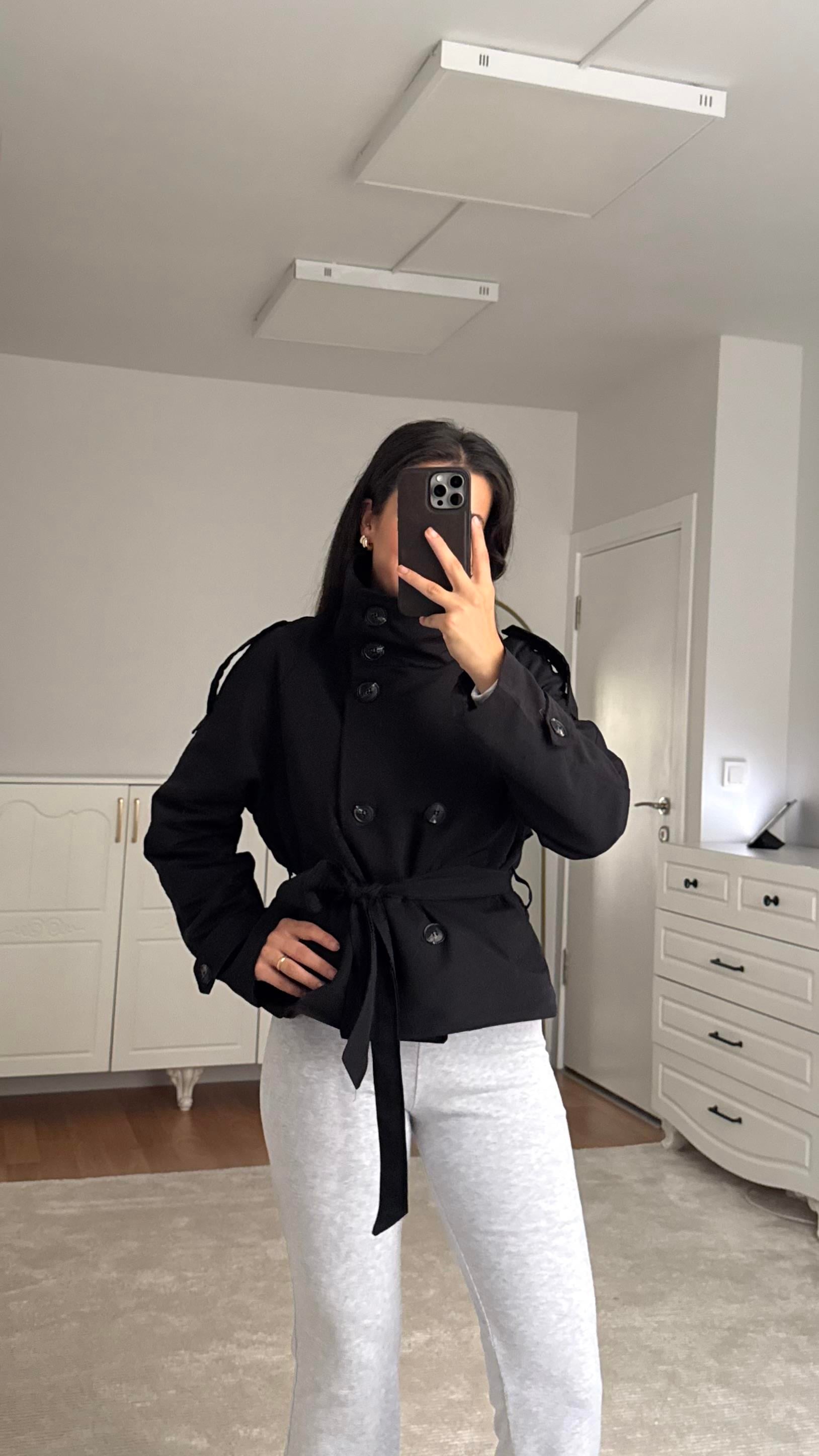 Siyah Dik Yaka Viral Trençkot