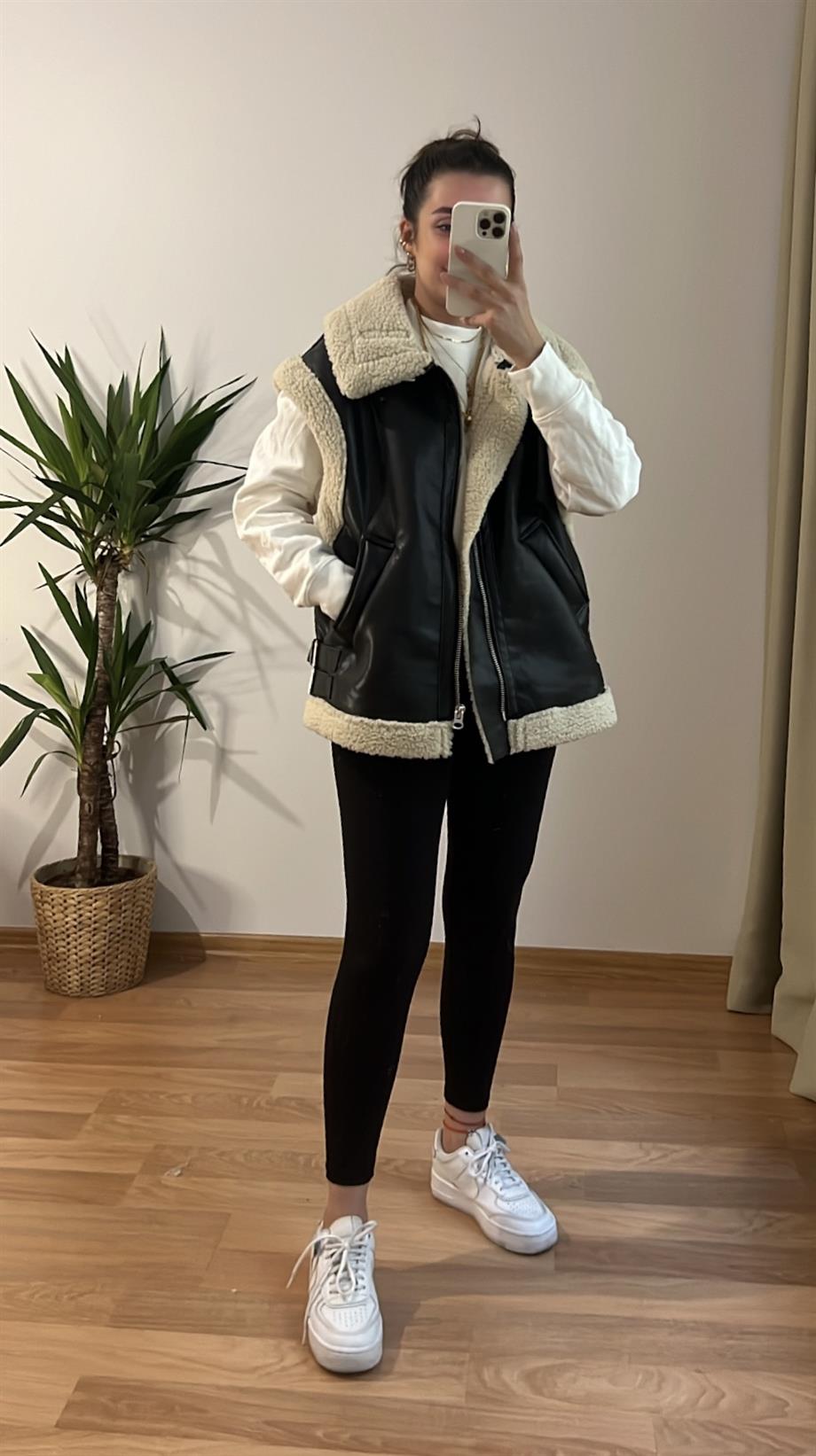 SİYAH İÇİ TEDDY YELEK