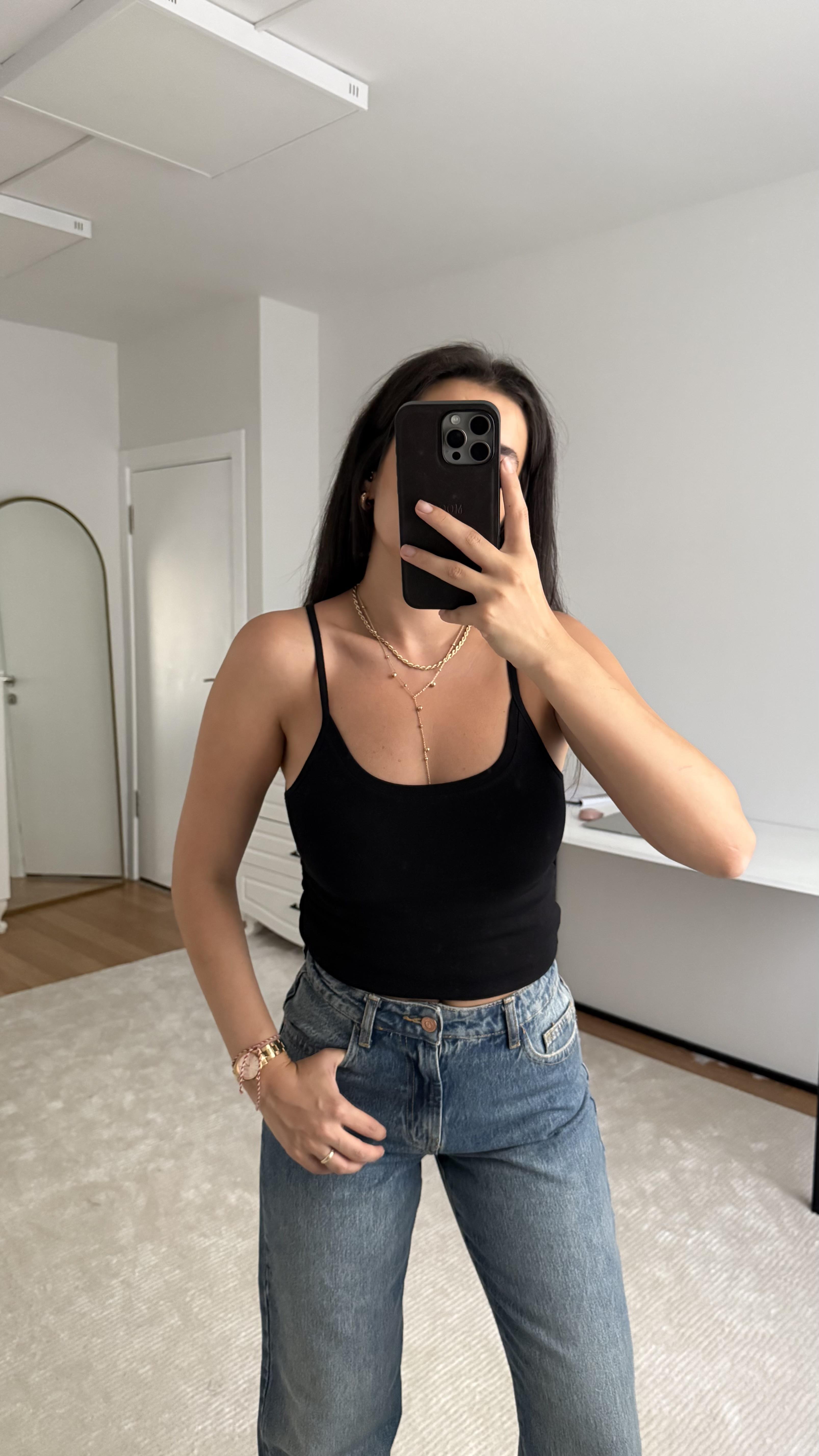 Siyah İp Askılı Penye Atlet